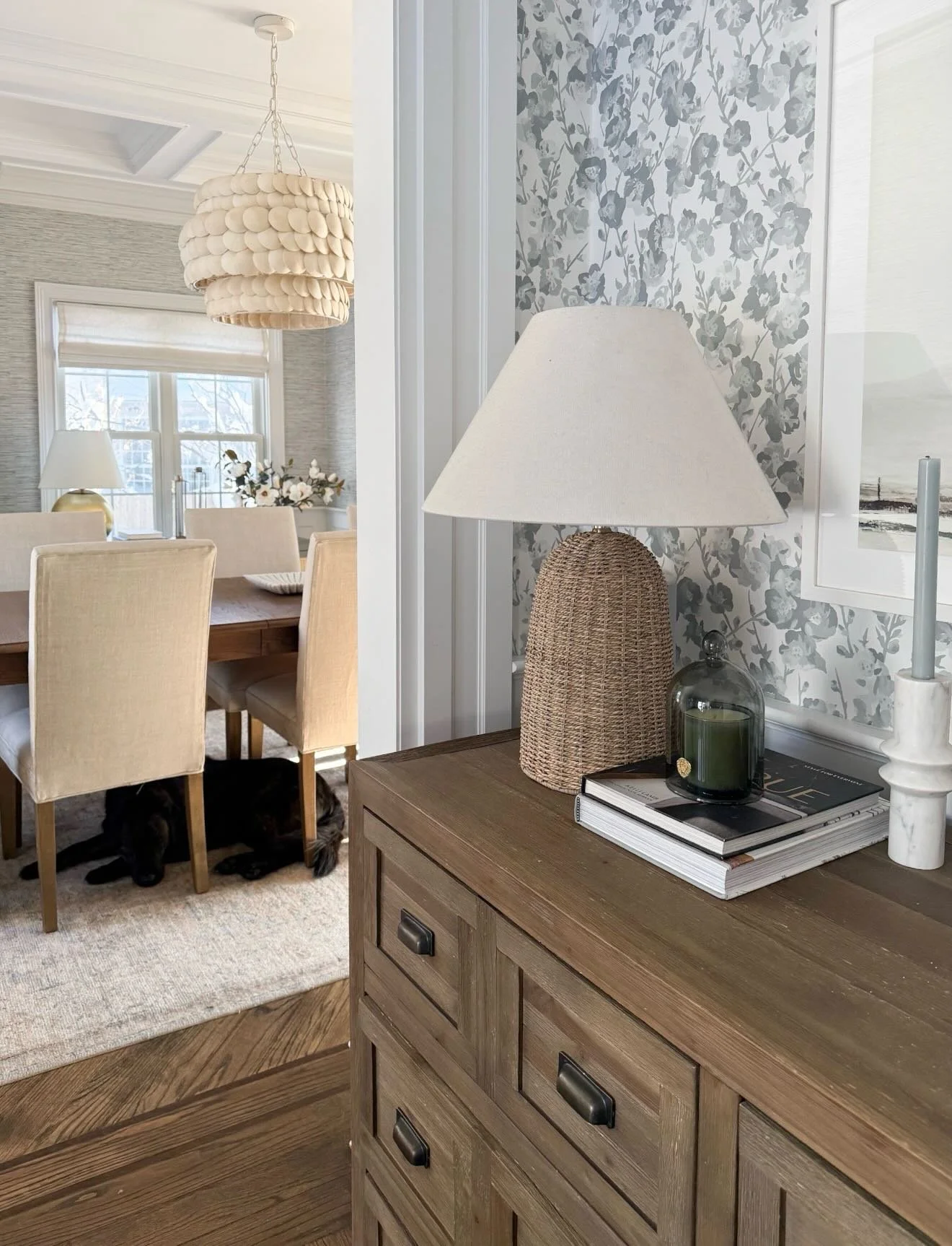 Cozy snowday moments around our home (yes, it&rsquo;s snowing again right now ☃️) 

Our dining room chandelier is the lowest price I&rsquo;ve ever seen it, still on sale! Also linking our new bedroom rug, living room wallpaper, seagrass table lamp an