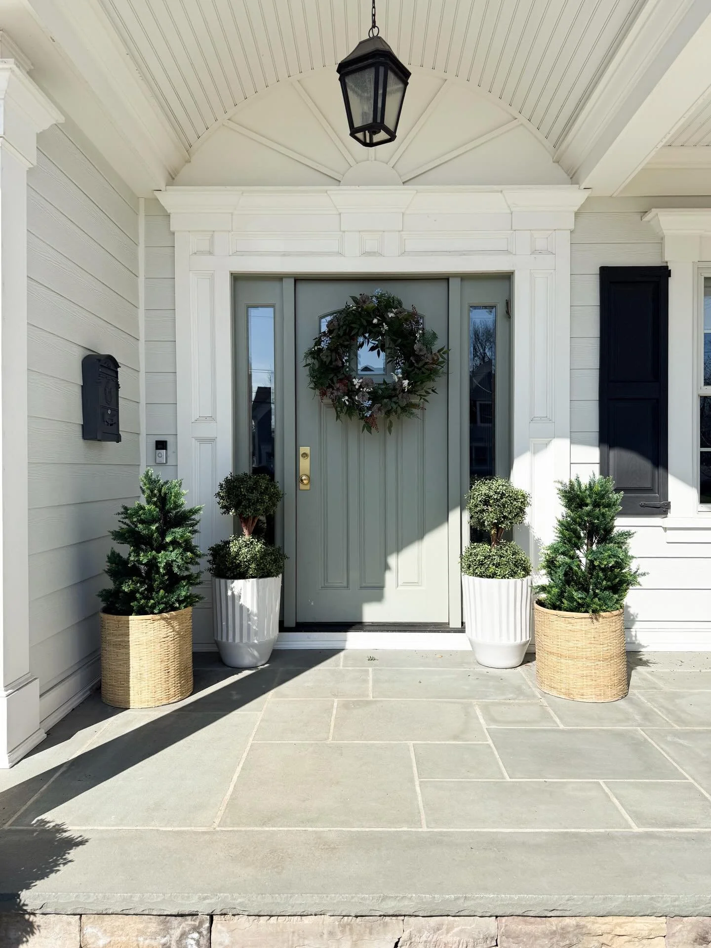 All you need for a spring front porch refresh is an amazing spring wreath! I grabbed this one from @mcgeeandco  last week and it&rsquo;s a beauty (and on sale!!) linking it along with other spring finds all on sale &mdash; easy pieces to refresh any 