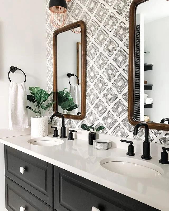 Here is another favorite room at 247 Jackson Street because the listing is live and this home could be yours! Interested buyers- please contact @austin.sahd.real.estate for more info or to schedule a showing.