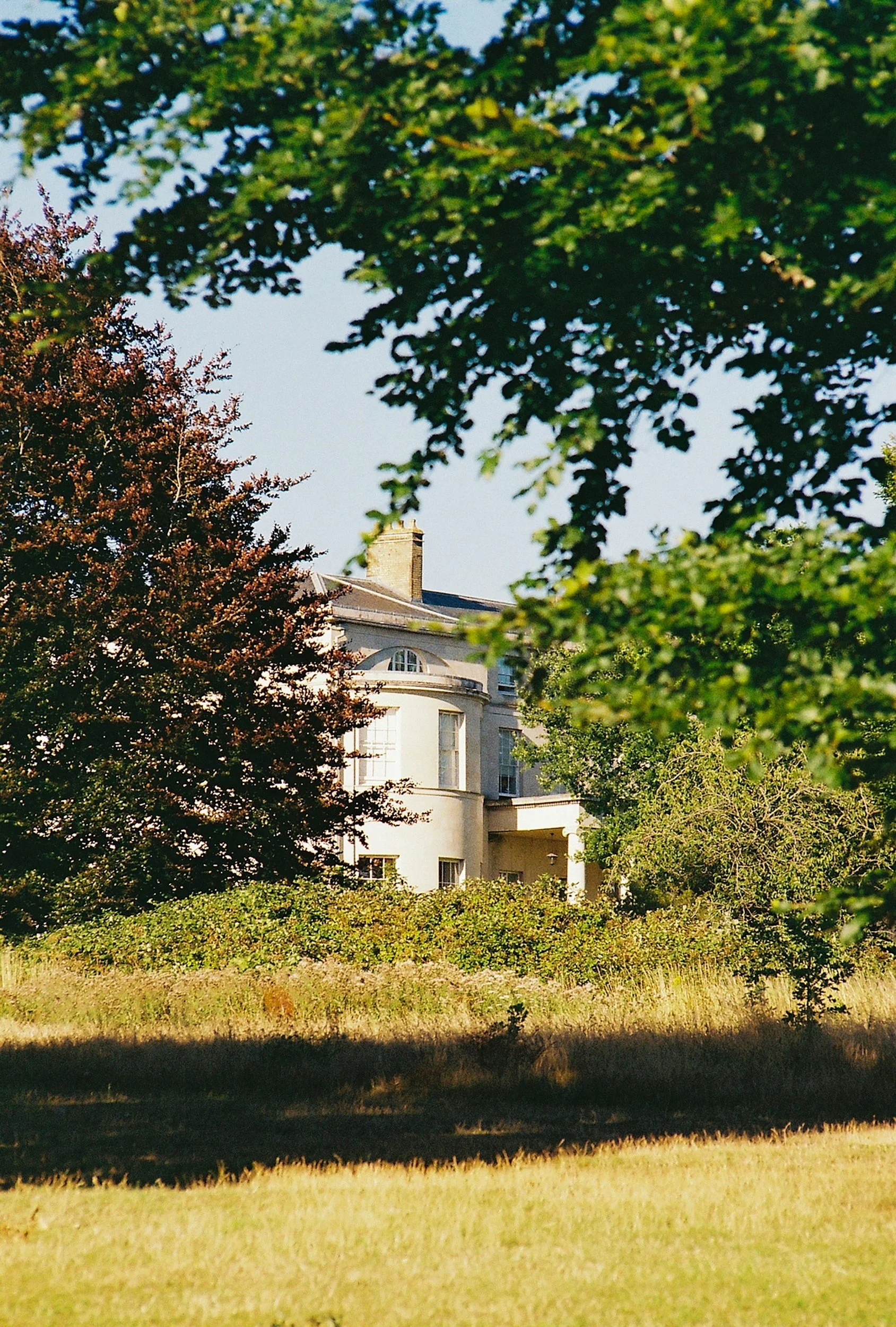 #1658 - Senior Housekeeper - Near Hungerford (RG17) - to start ASAP - Temp or perm