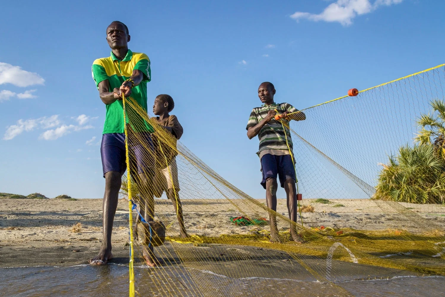 kenya-fishermen-lake-turkana.jpg