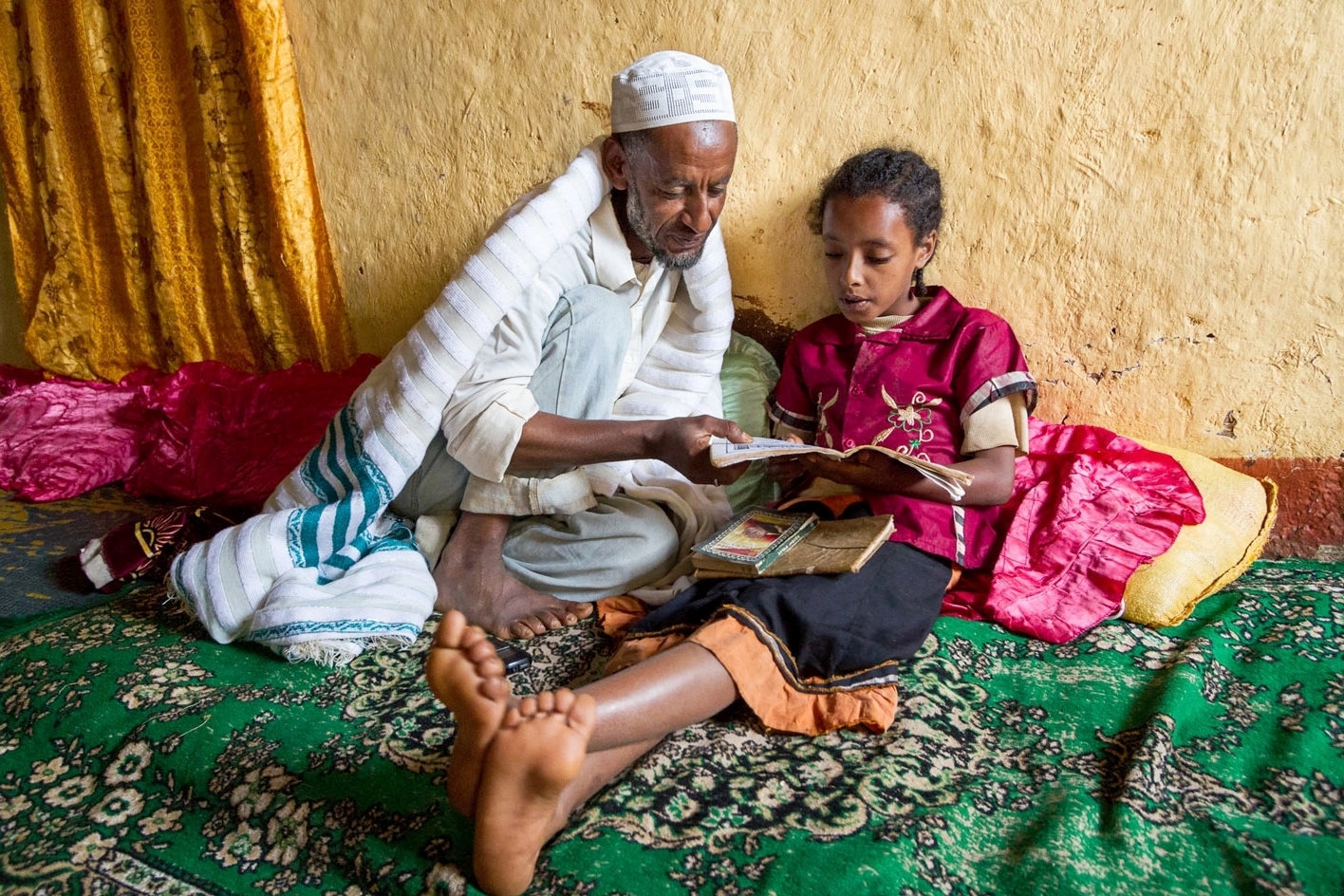 ethiopia-muslim-father-daughter.jpg