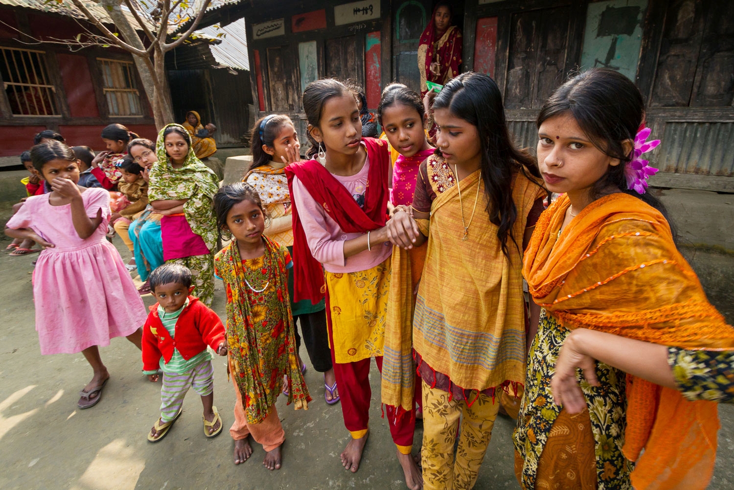 bangladesh-adolescents-girls.jpg