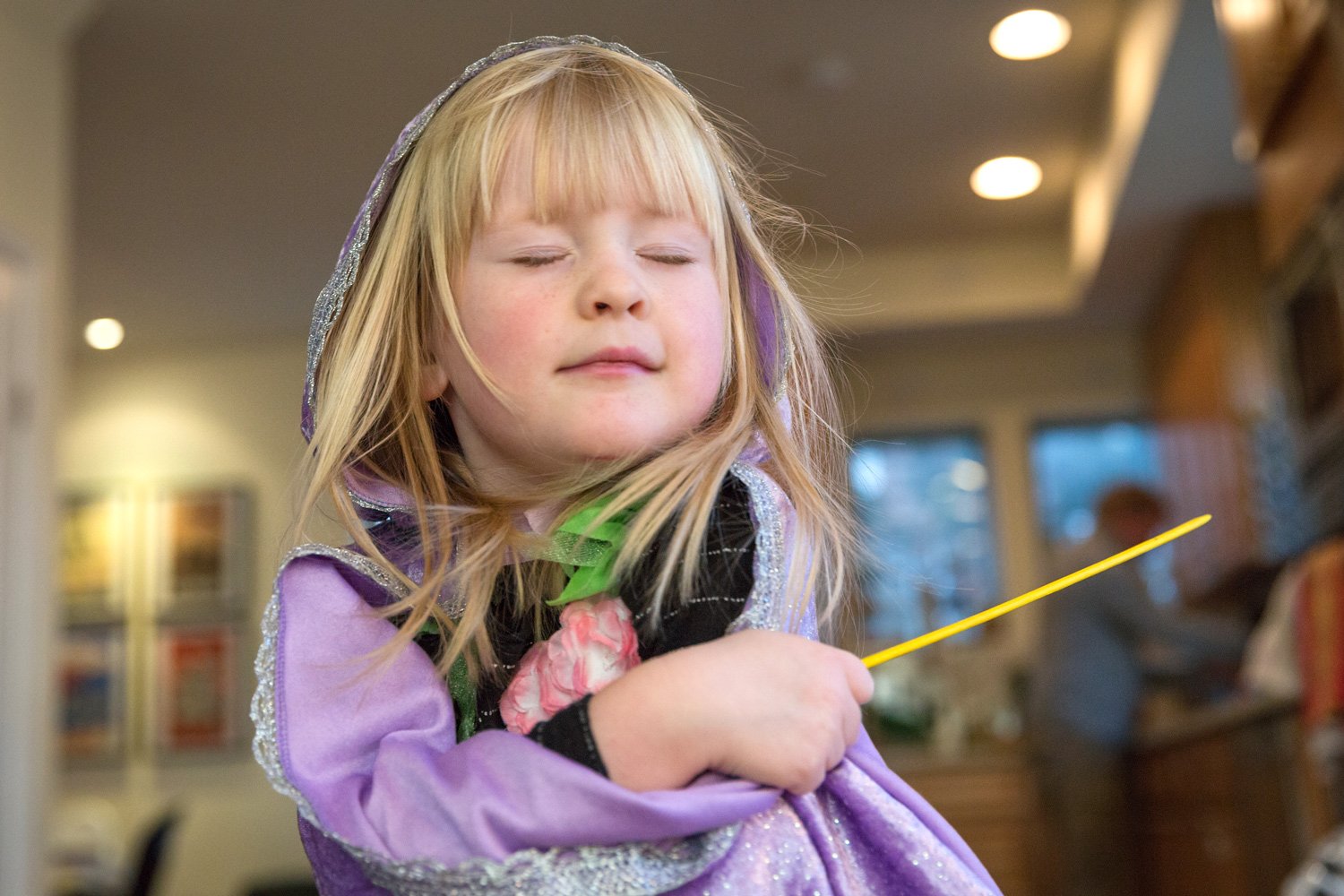 child-girl-with-magic-wand-and-cape.jpg