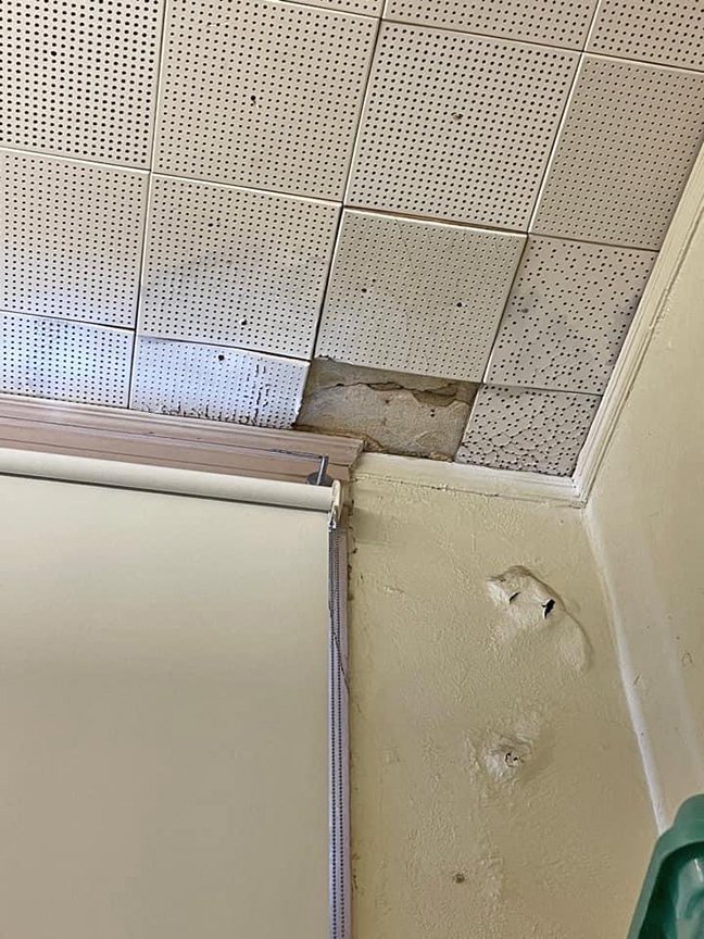  Moldy, crumbling walls and ceilings 