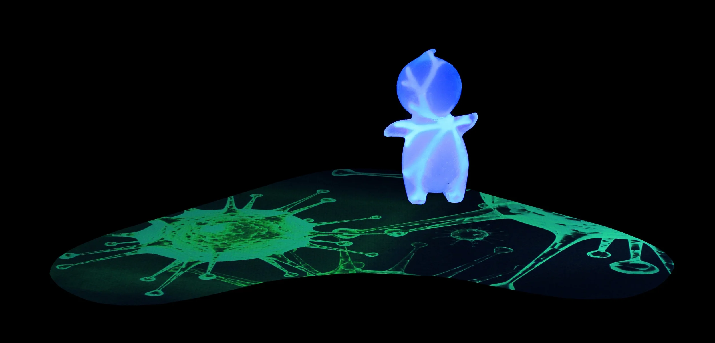 Figurine on the UV Lapboard