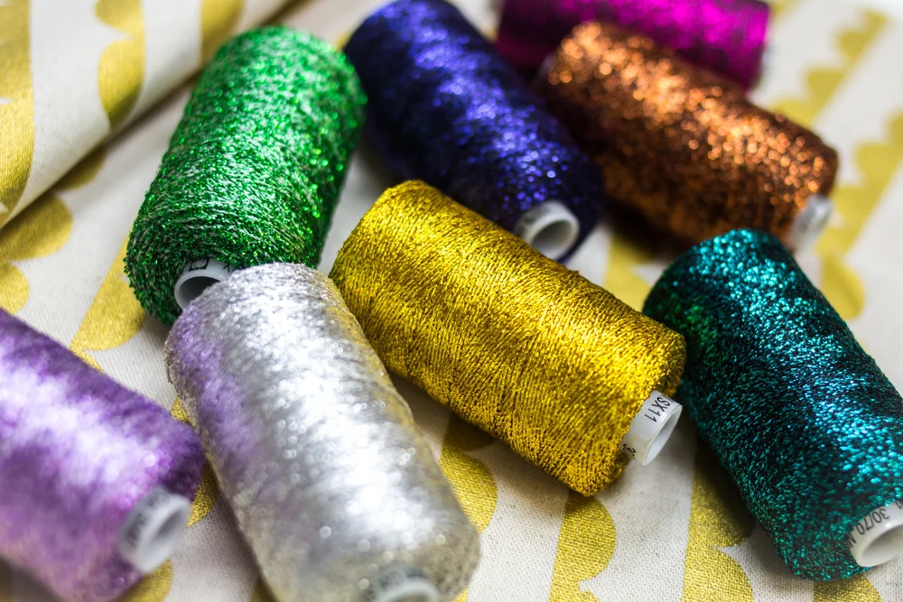 Sizzle™ Rayon with Metallic Thread - WonderFil