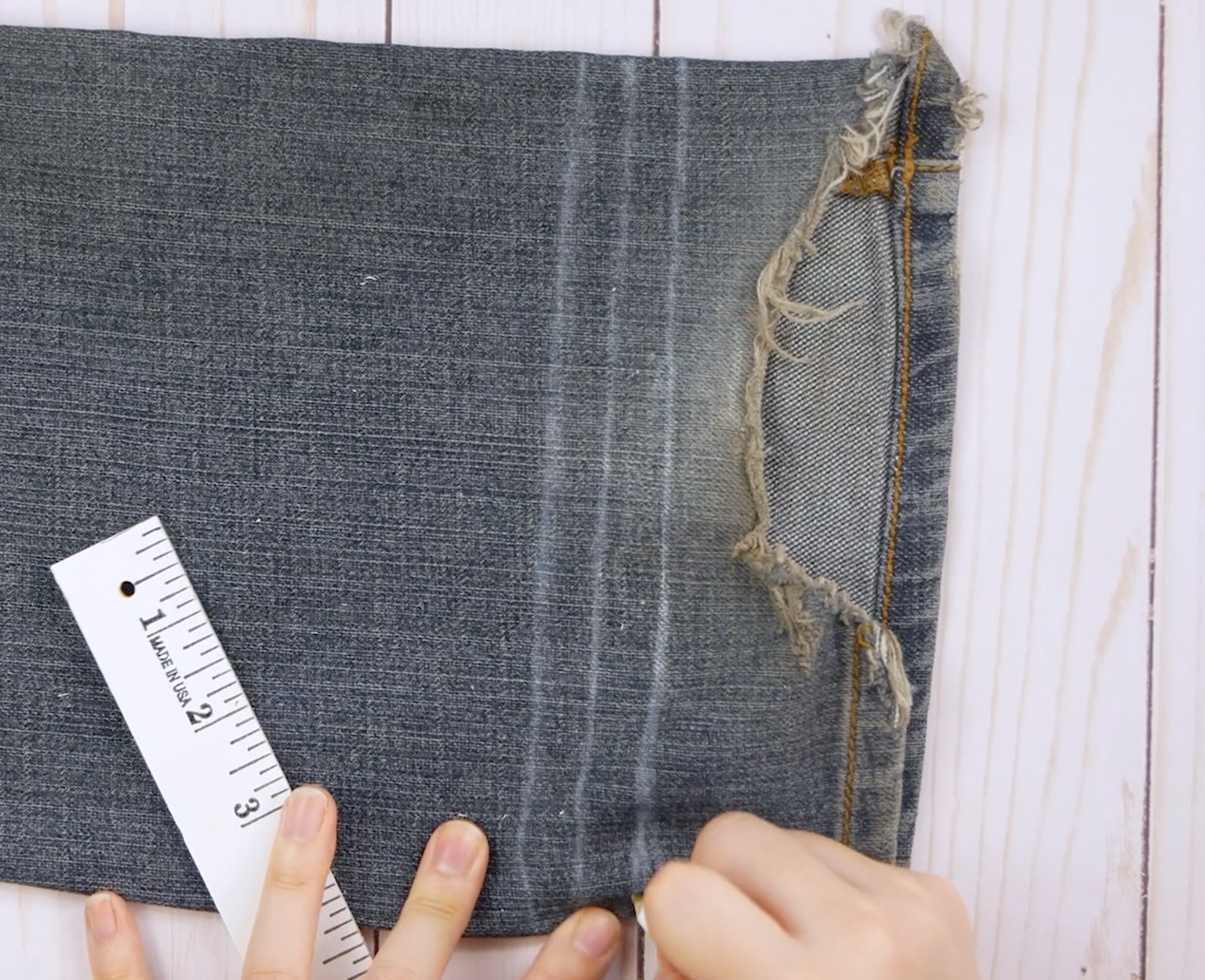 How To Sew Extra Heavy Thread Sizes In Denim Jeans