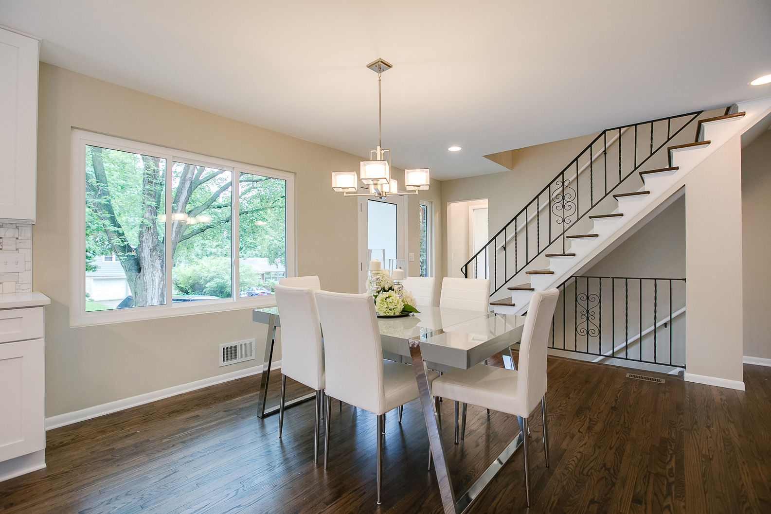 2913-Hilldale-Ave-NE_009.jpg