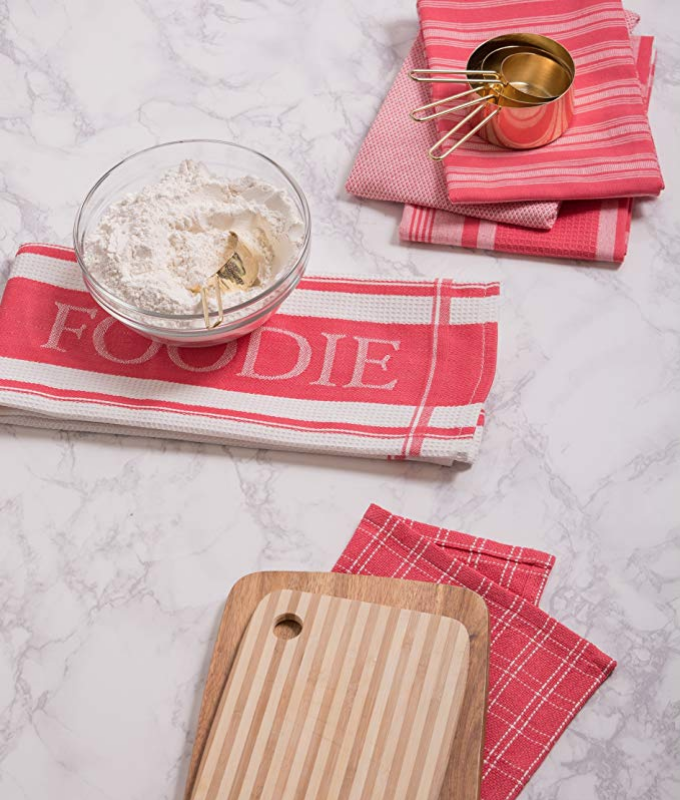 beautiful ways to incorporate coral into your home