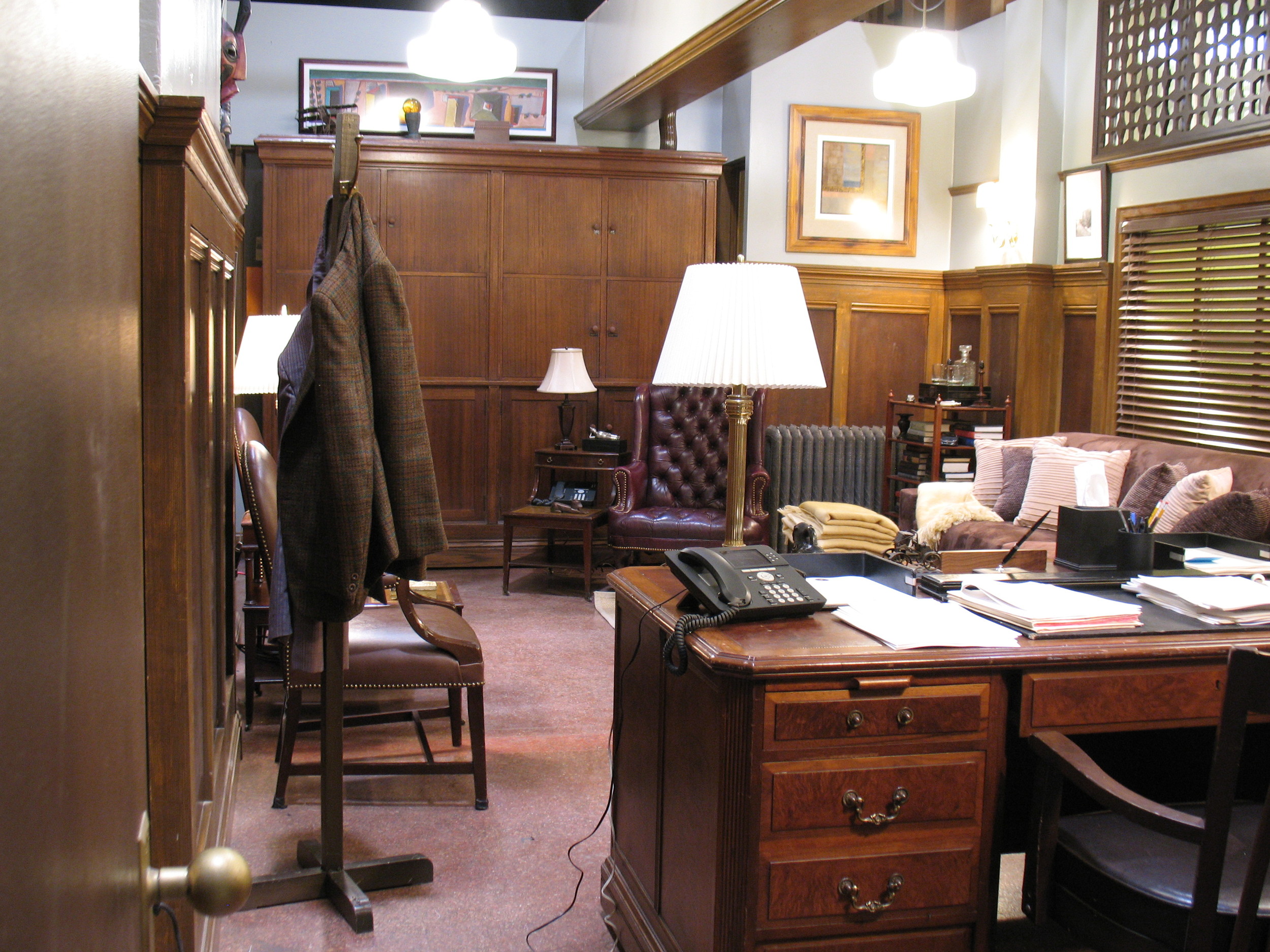 Byron's Office 002.jpg