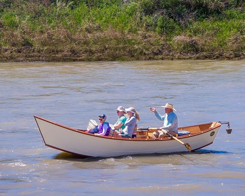 Onward! Fishing takes a break on the Yellowstone River, but the river doesn&rsquo;t.
Runoff is one of the best times to float. Big, quiet, and wide open. The wooden dory keeps you activity days on the water.

#YellowstoneRiver #LivingstonMT #SpringRu