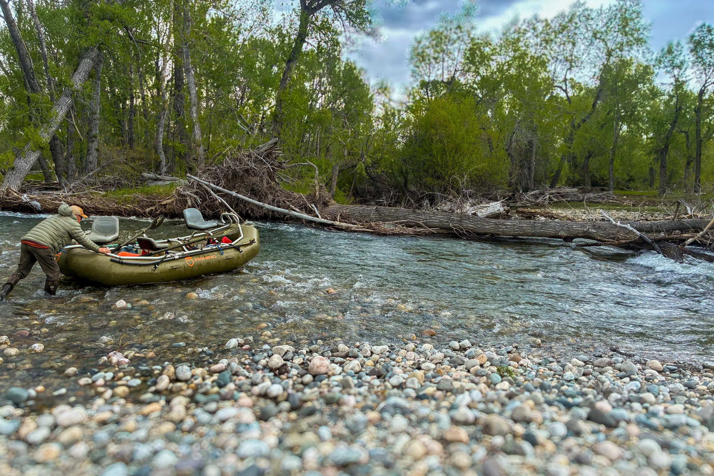 Knowing where to float is important. Knowing where not to float is more important.

A sweeper across the channel on one of the Yellowstone&rsquo;s larger tributaries meant it was time to get out and walk the raft through. Local guides spend as much t