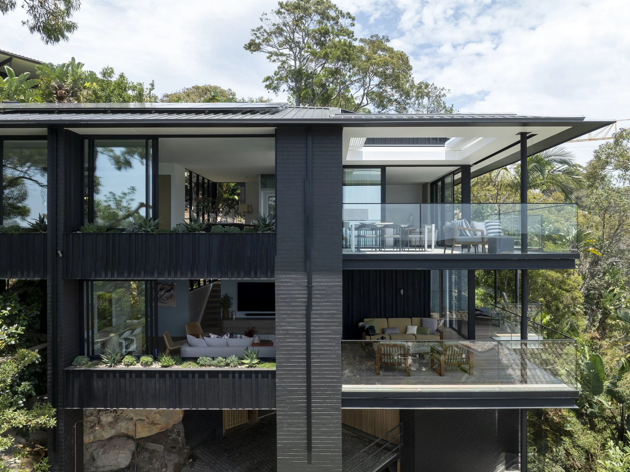 Pacific Tree House, Palm Beach | SJS Interior Design