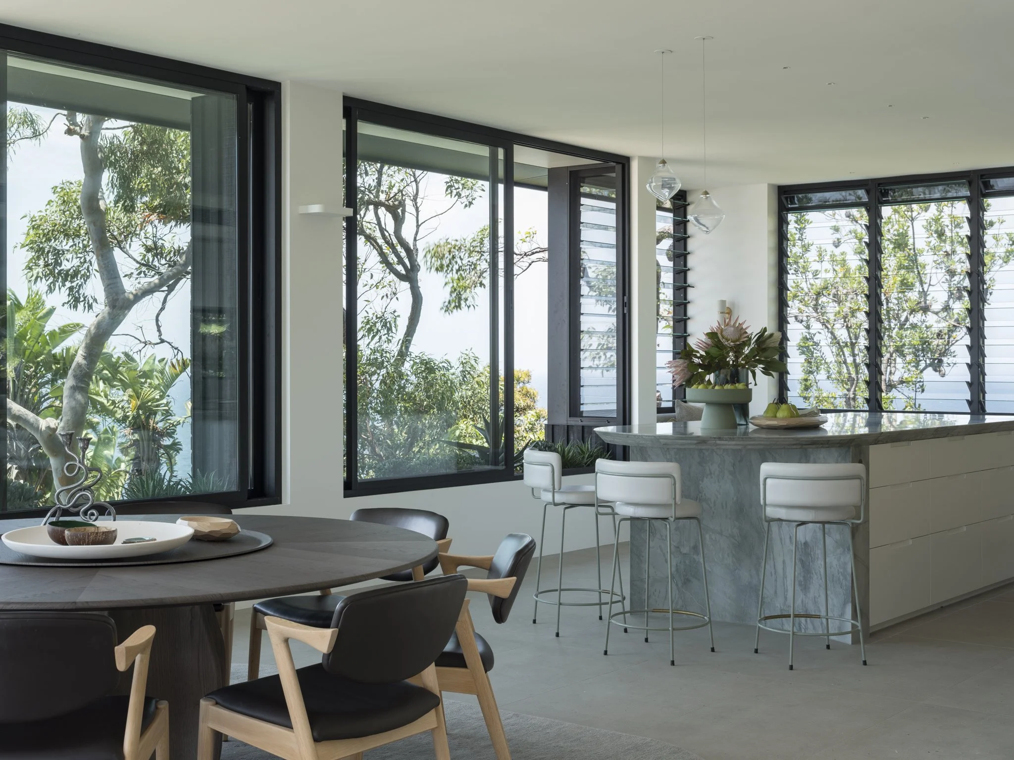 Pacific Tree House, Palm Beach | SJS Interior Design