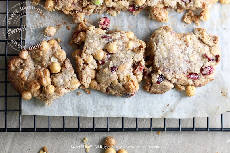 Falafel Crunchy Chickpea Granola Bars