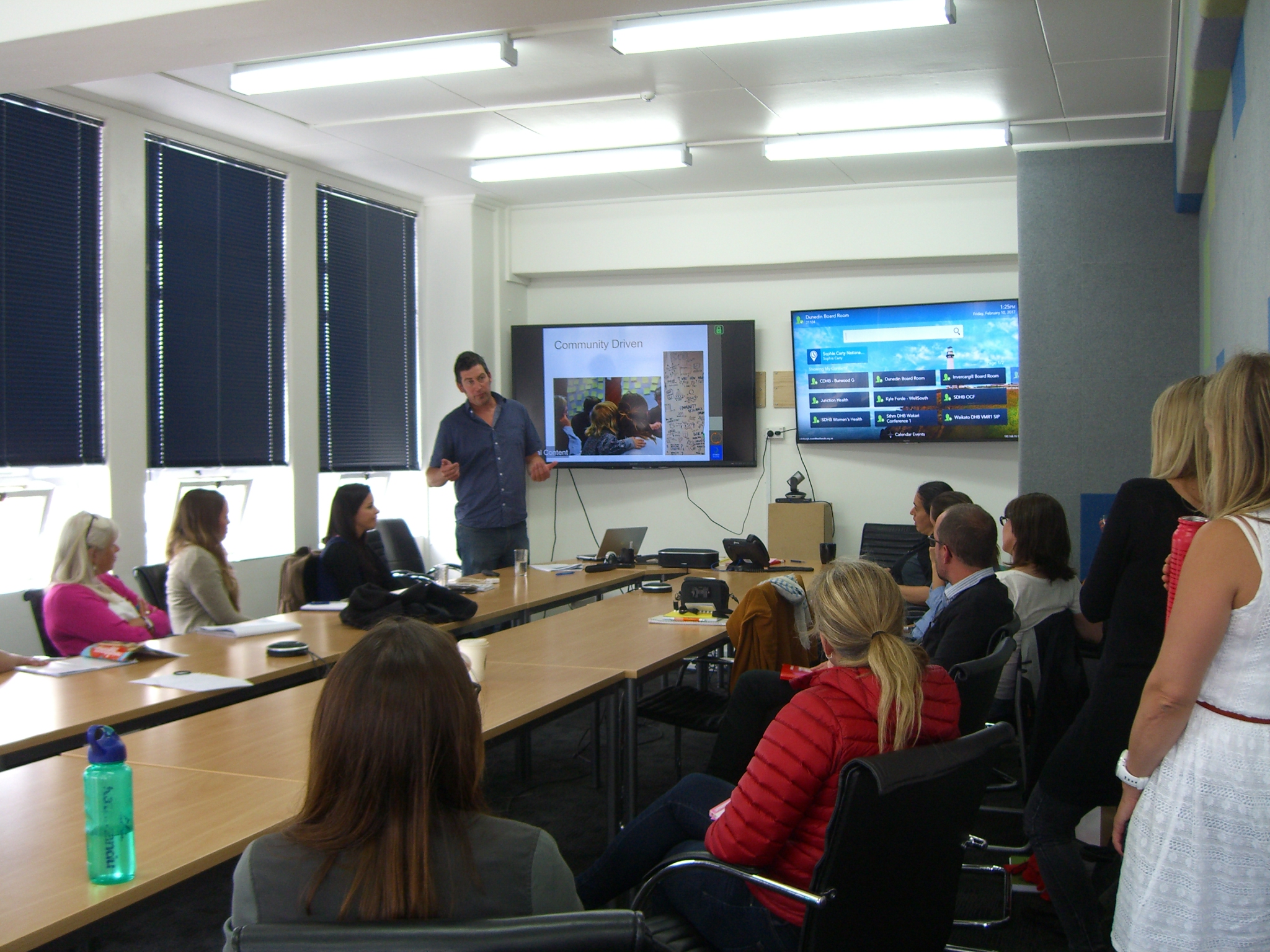 Rhys presenting Otago Food Economy work
