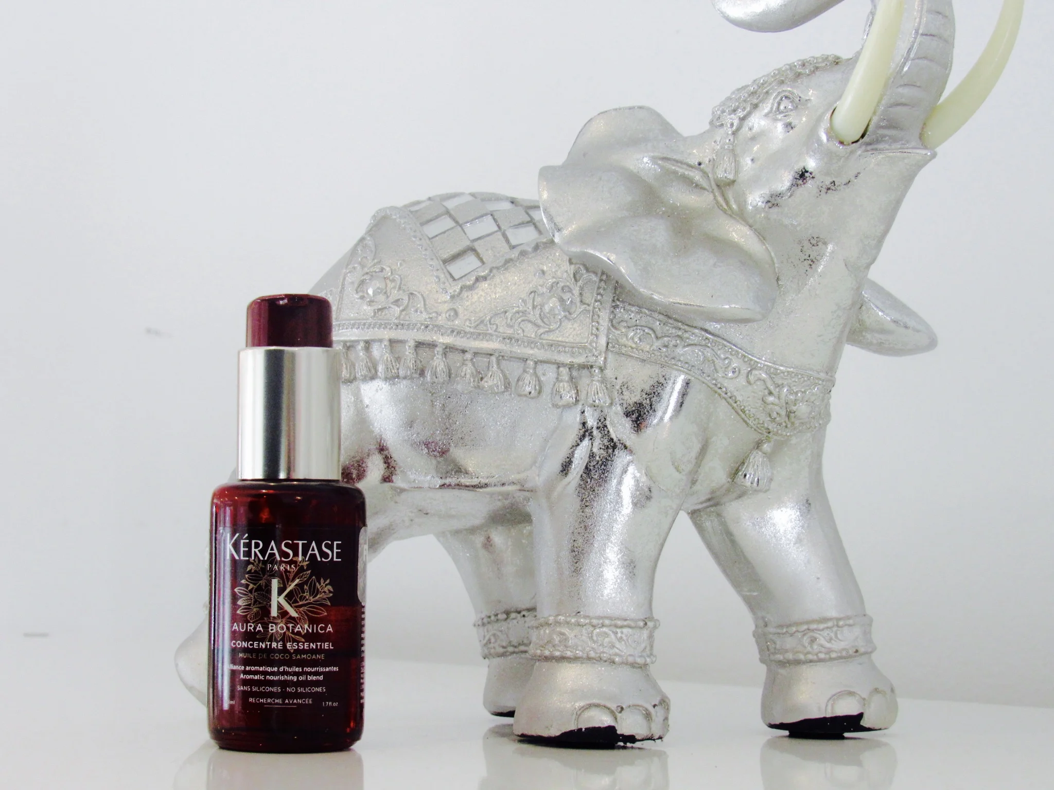 The oil I put on my ends with my masque.