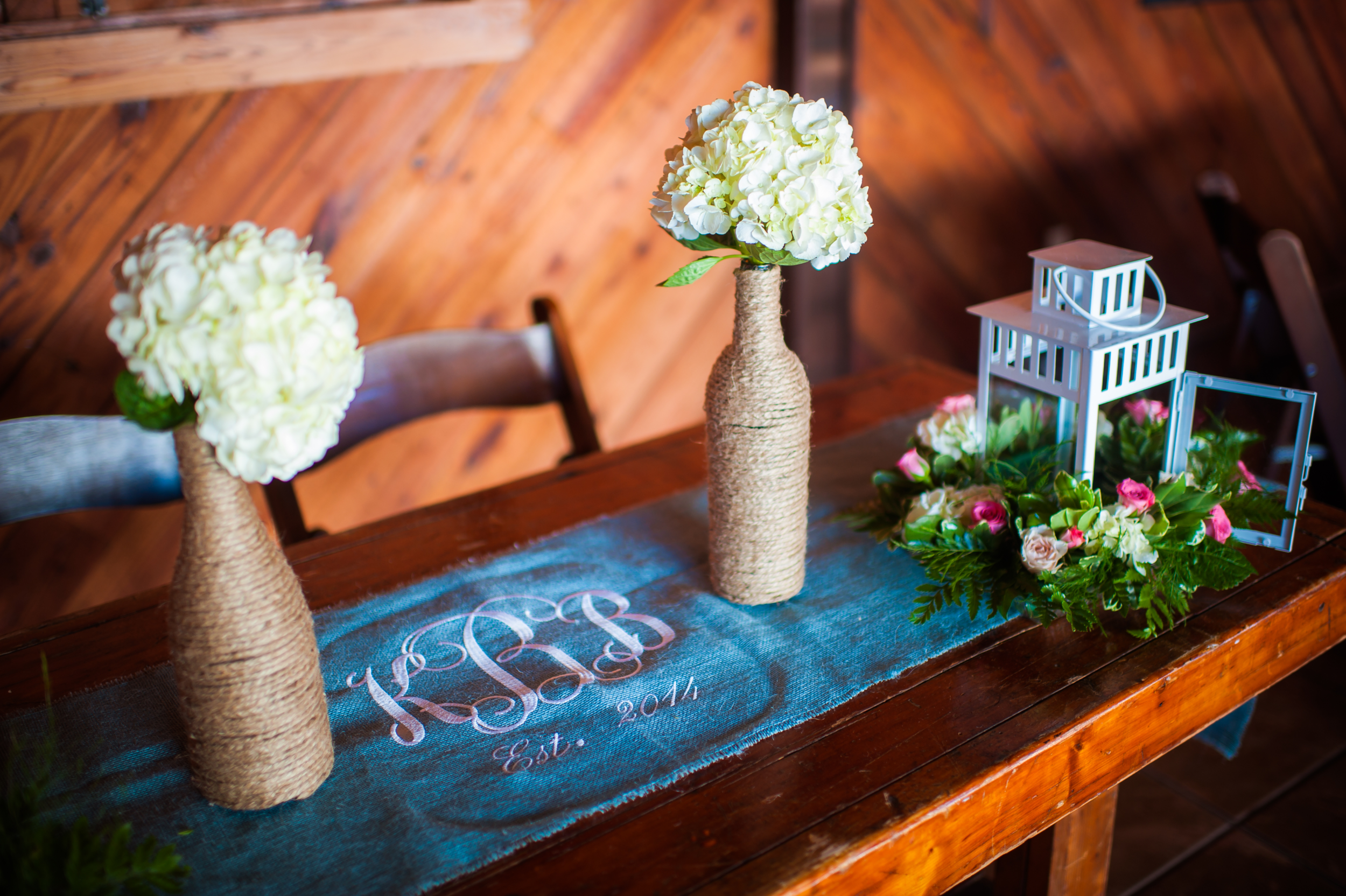 Hidden Acres Real Wedding | Kasey & Brandon | Photographs by Andrea | Coordination by Pocketful of Sunshine Event Design