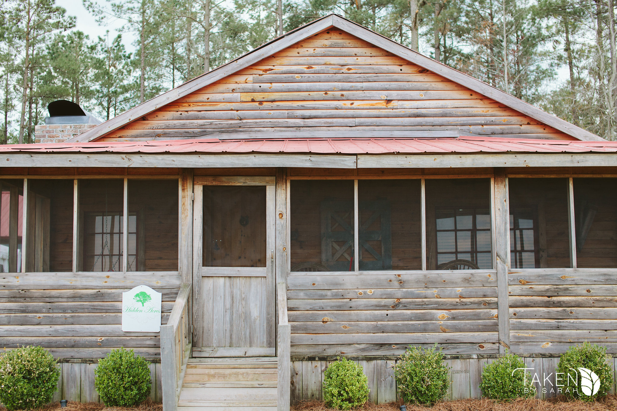 Hidden Acres Real Wedding | Meredith & Jason | Taken by Sarah Photography