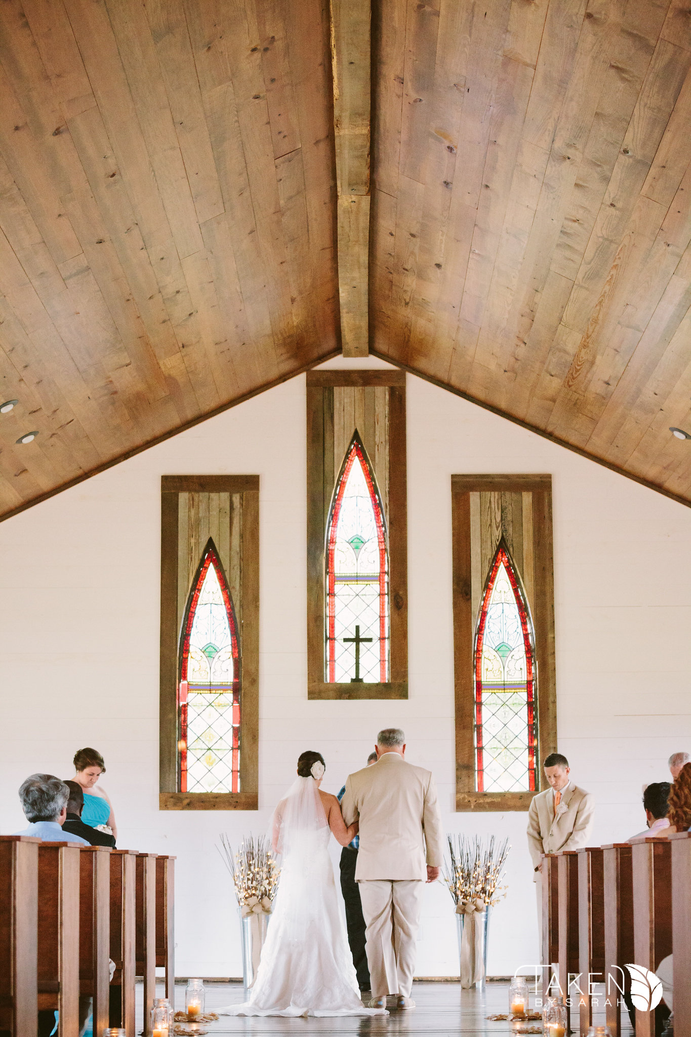 Hidden Acres Real Wedding | Meredith & Jason | Taken by Sarah Photography