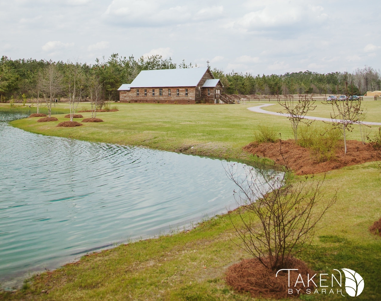 Hidden Acres Real Wedding | Meredith & Jason | Taken by Sarah Photography