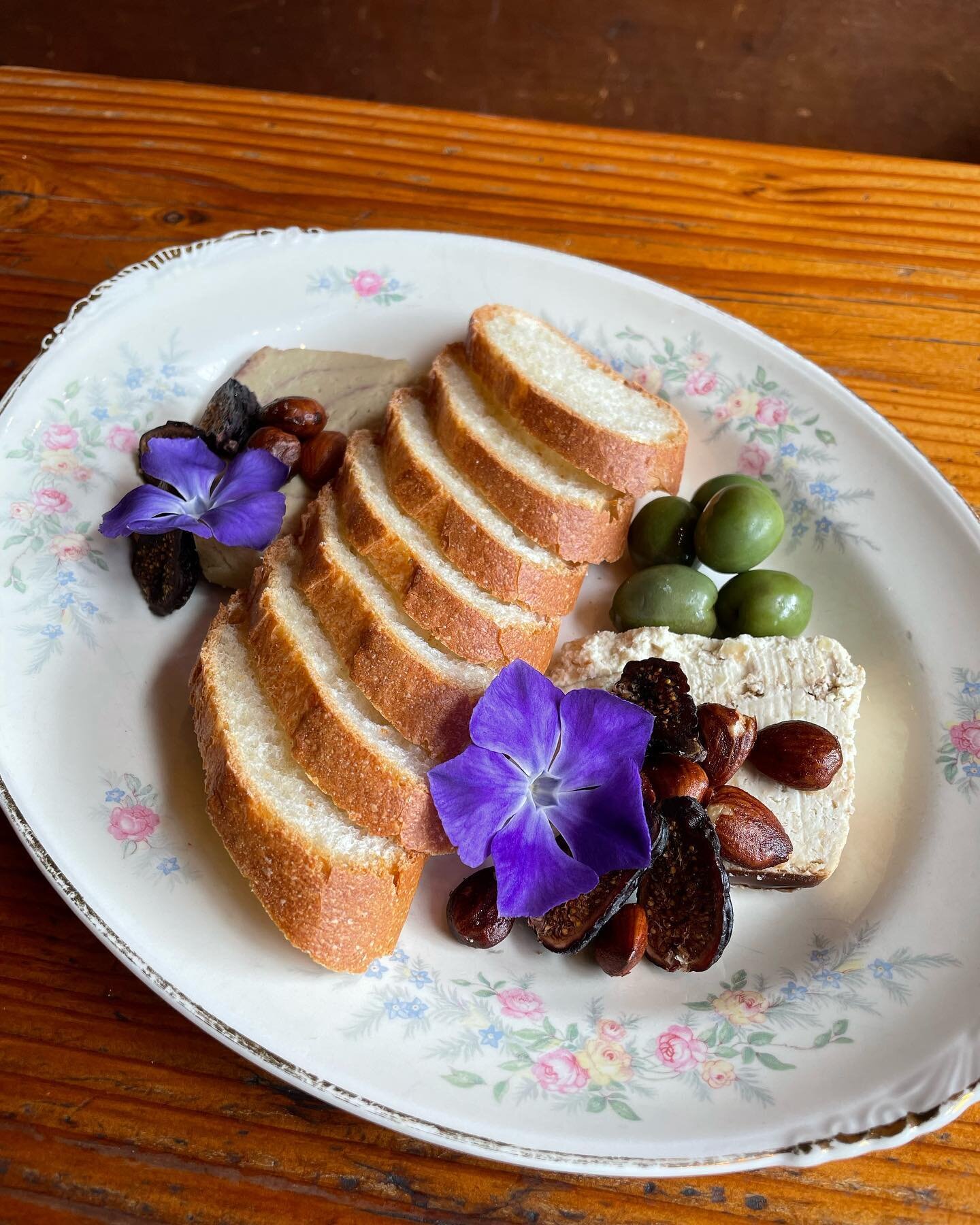 VEGAN cheese plate now on the menu! 
We are very happy to have found the great folks @vtopian making beautiful cashew based vegan cheeses right here in Portland. Currently featured on the plate are their Caramelized Onion Camembert and Port Wine Ched