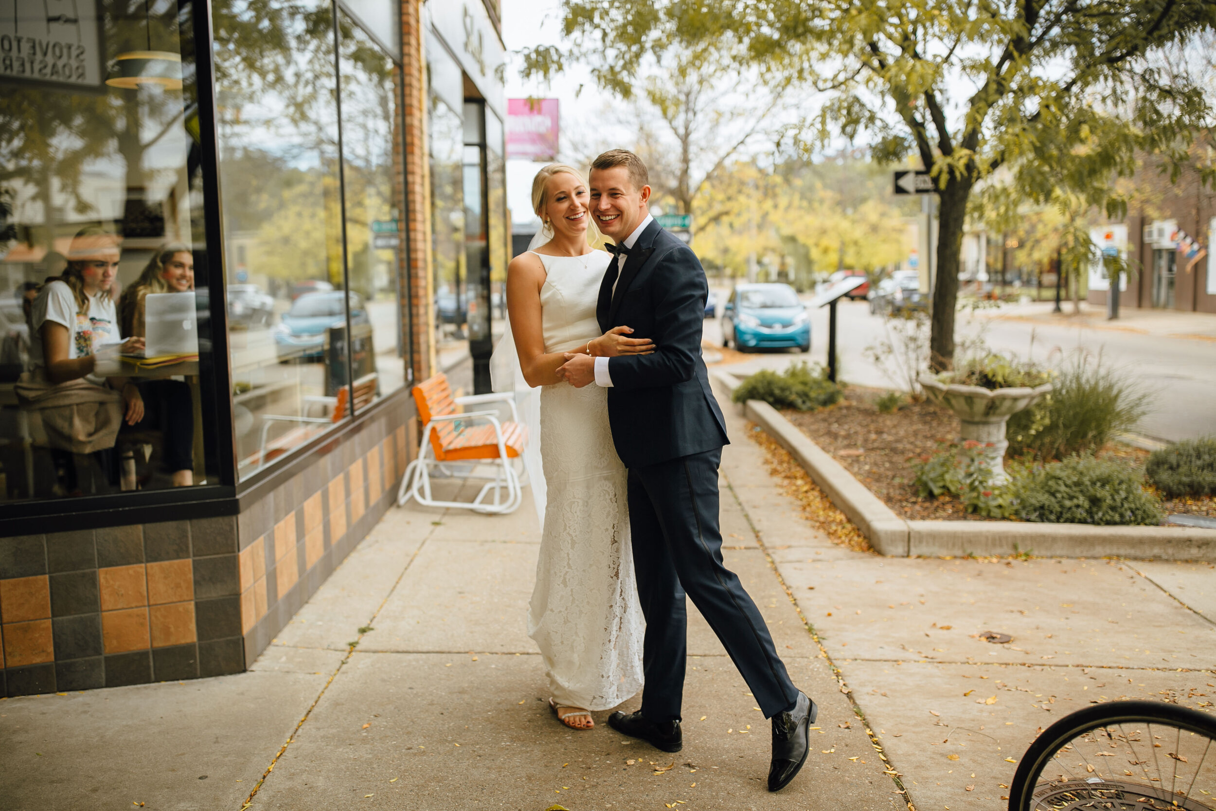 2019-10-Megan-Alex-Preview-Grand-Rapids-Wedding-Michigan-Wedding-Photographer-2649.jpg