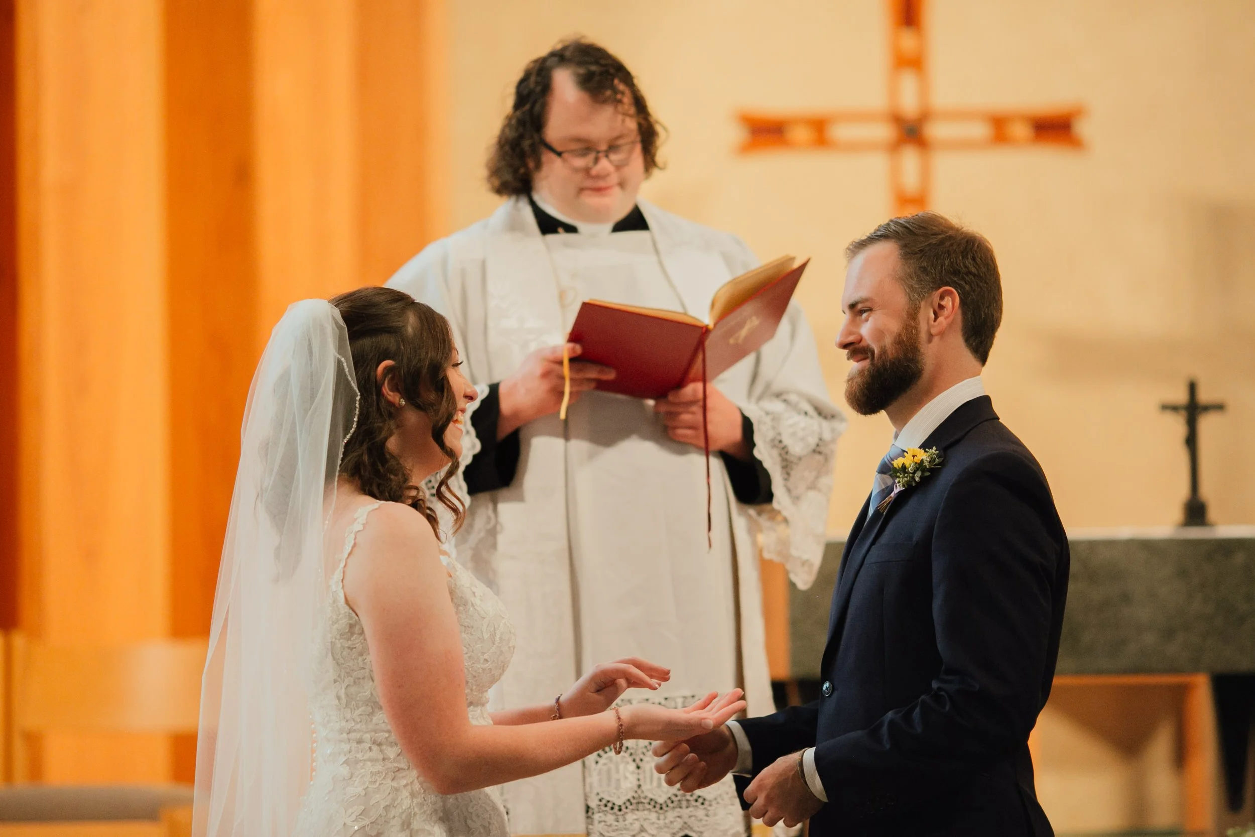 2021-11-Maggie-Ian-Ceremony-Grand-Rapids-Wedding-Michigan-Wedding-Photographer-124.jpg