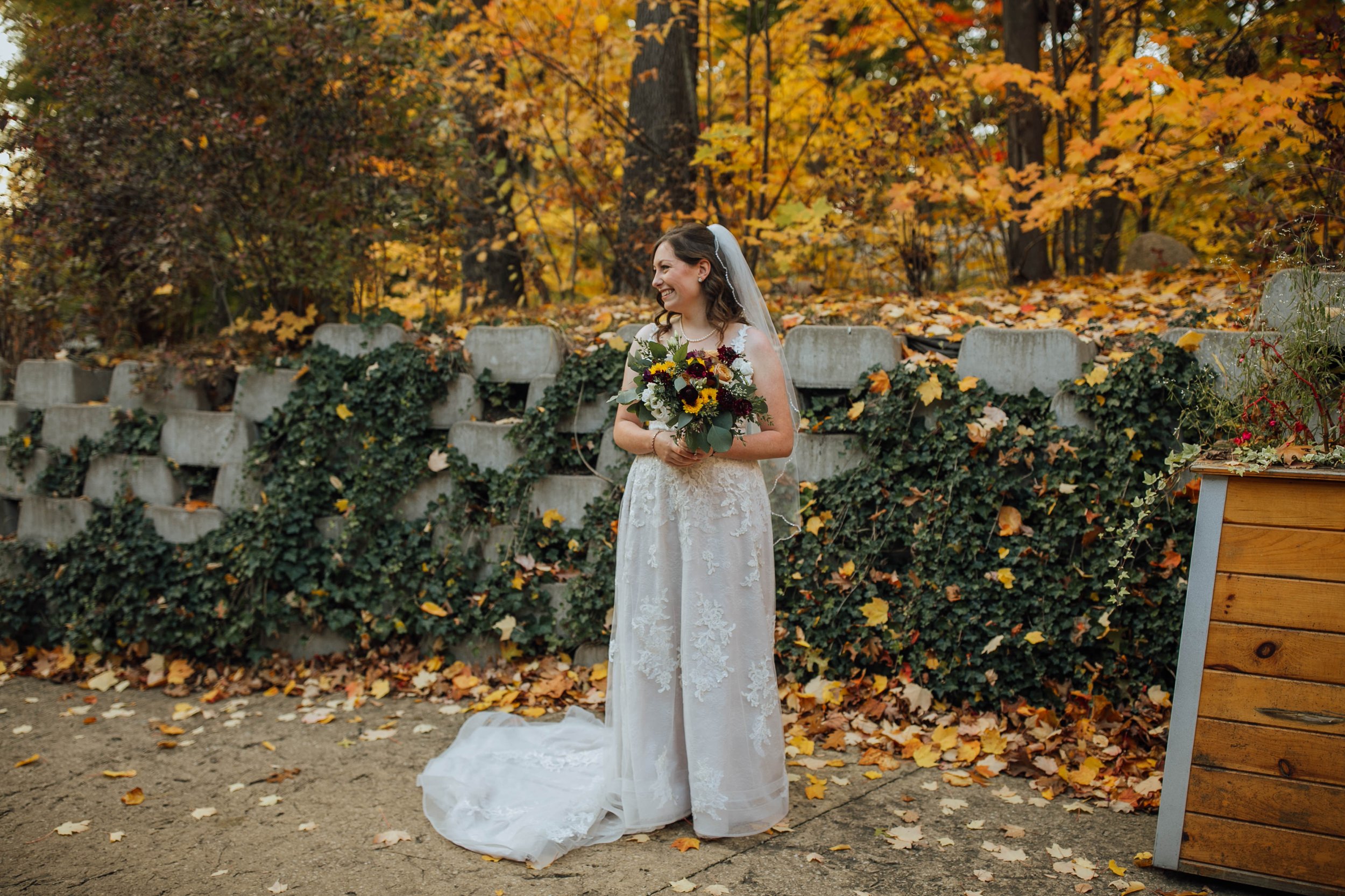 2021-11-Maggie-Ian-Bridal-Portraits-Grand-Rapids-Wedding-Michigan-Wedding-Photographer-19.jpg