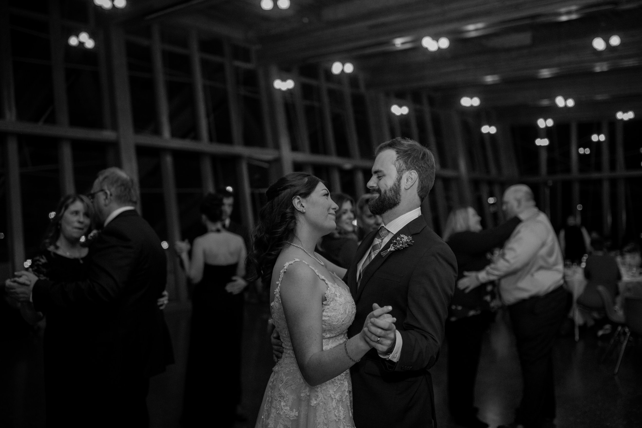 2021-11-Maggie-Ian-Reception-Grand-Rapids-Wedding-Michigan-Wedding-Photographer-282.jpg