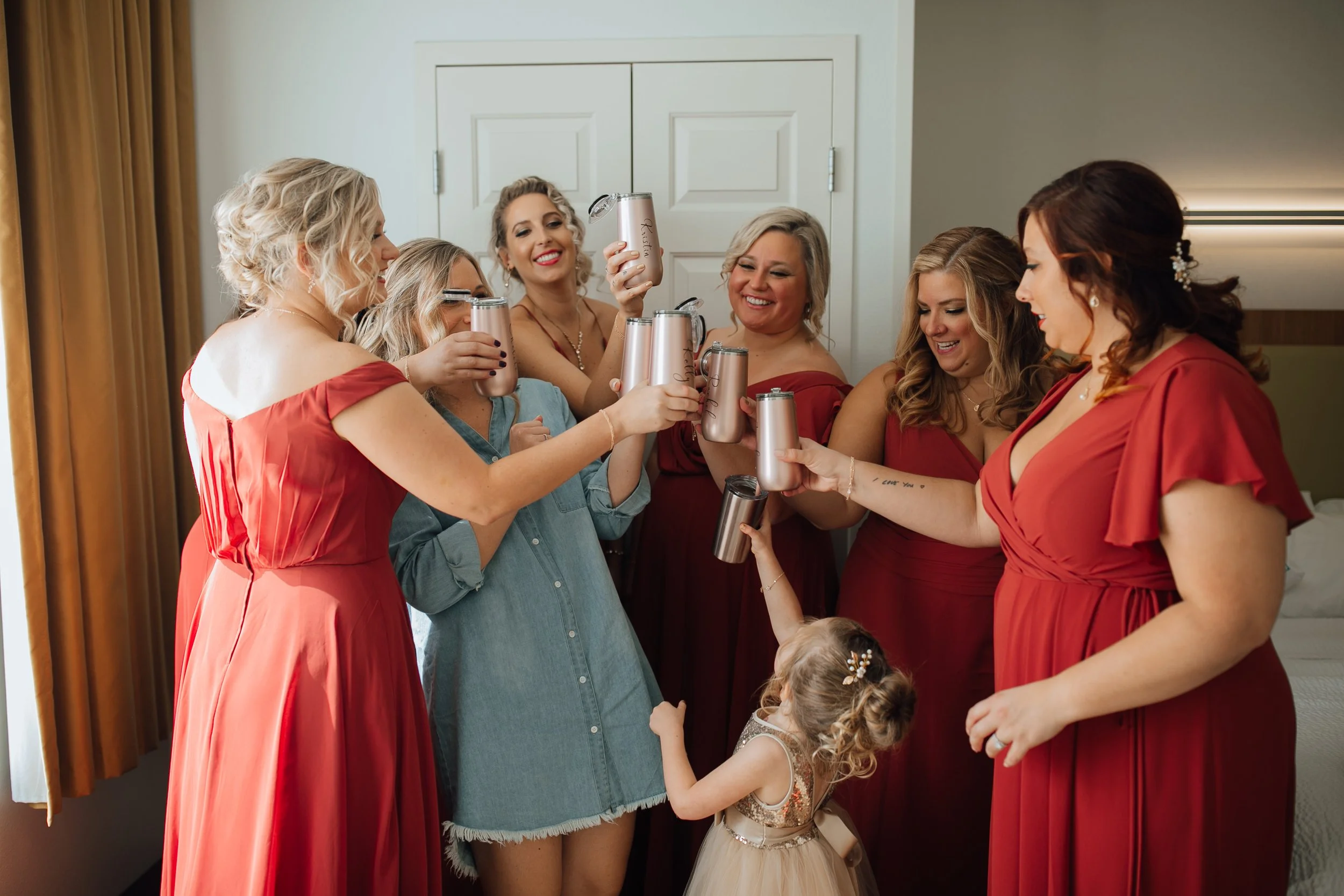 2021-10-Julie-Jon-Preparations-Clarkston-Wedding-Michigan-Wedding-Photographer-108.jpg