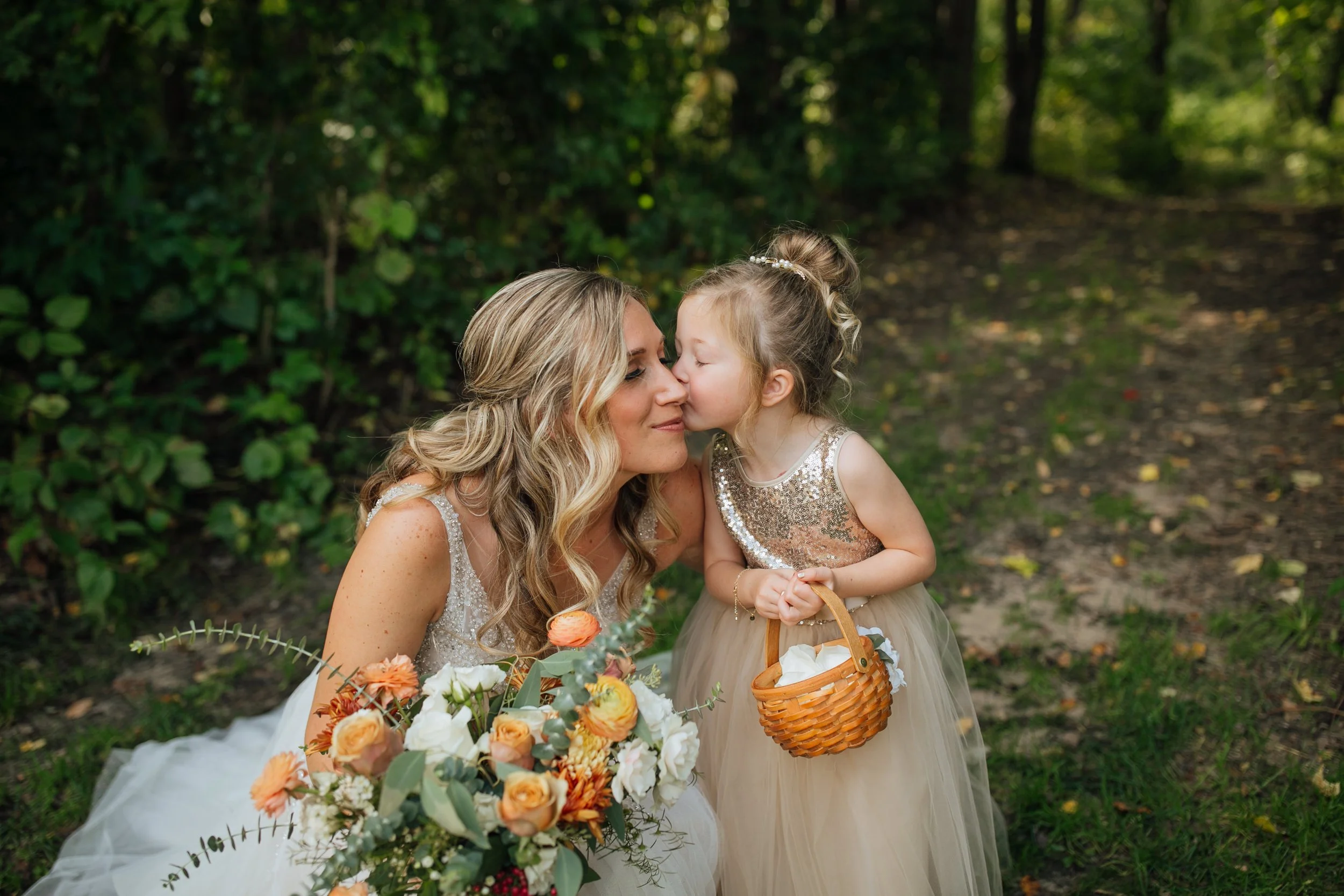 2021-10-Julie-Jon-Bridal-Portraits-Clarkston-Wedding-Michigan-Wedding-Photographer-23.jpg
