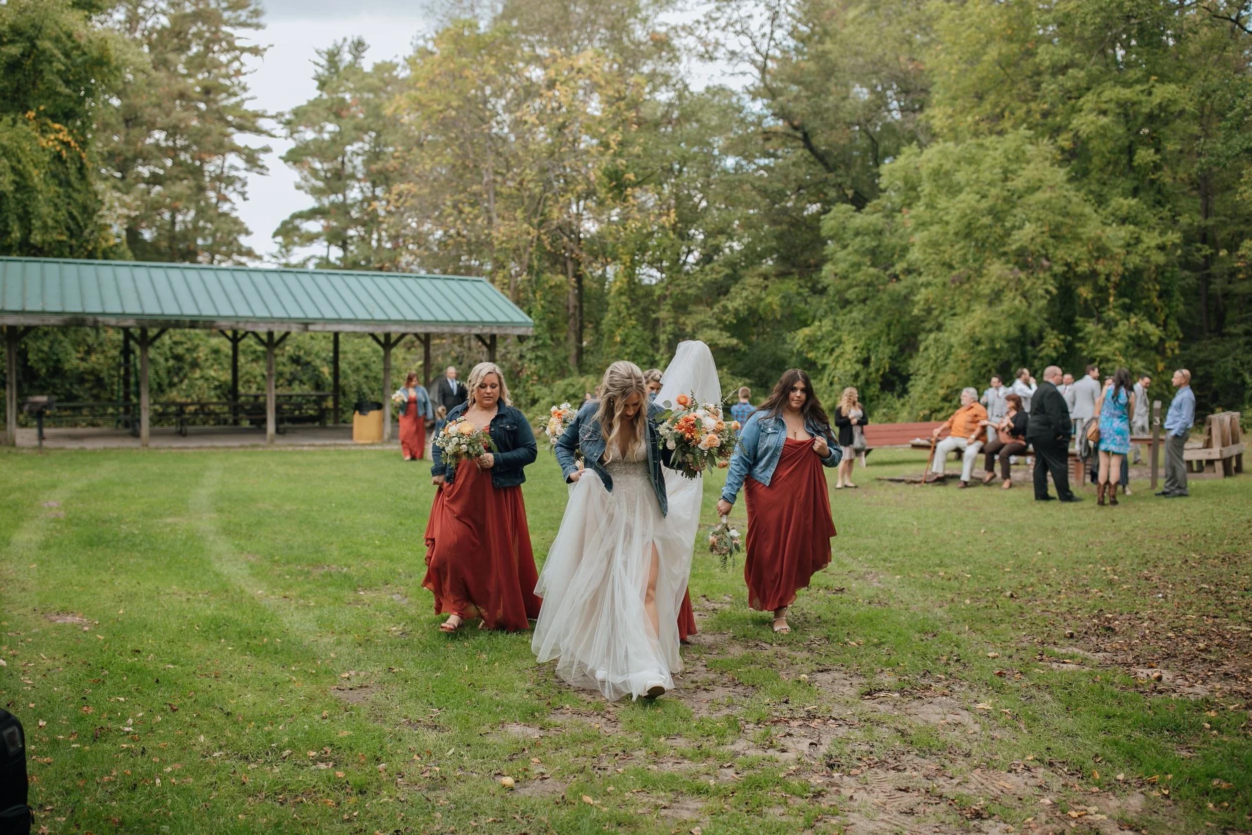 2021-10-Julie-Jon-Bridal-Portraits-Clarkston-Wedding-Michigan-Wedding-Photographer-124.jpg