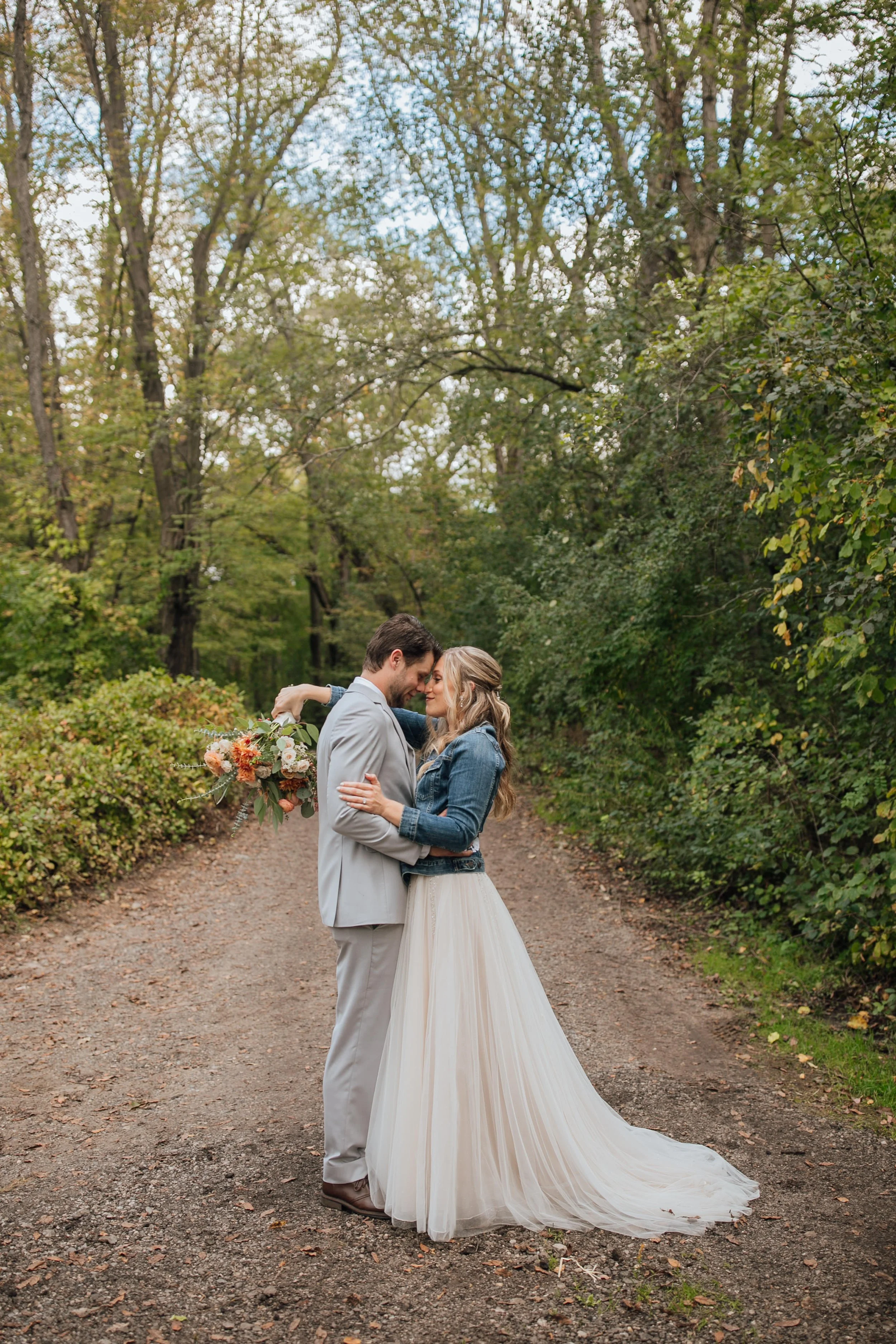 2021-10-Julie-Jon-Bridal-Portraits-Clarkston-Wedding-Michigan-Wedding-Photographer-169.jpg