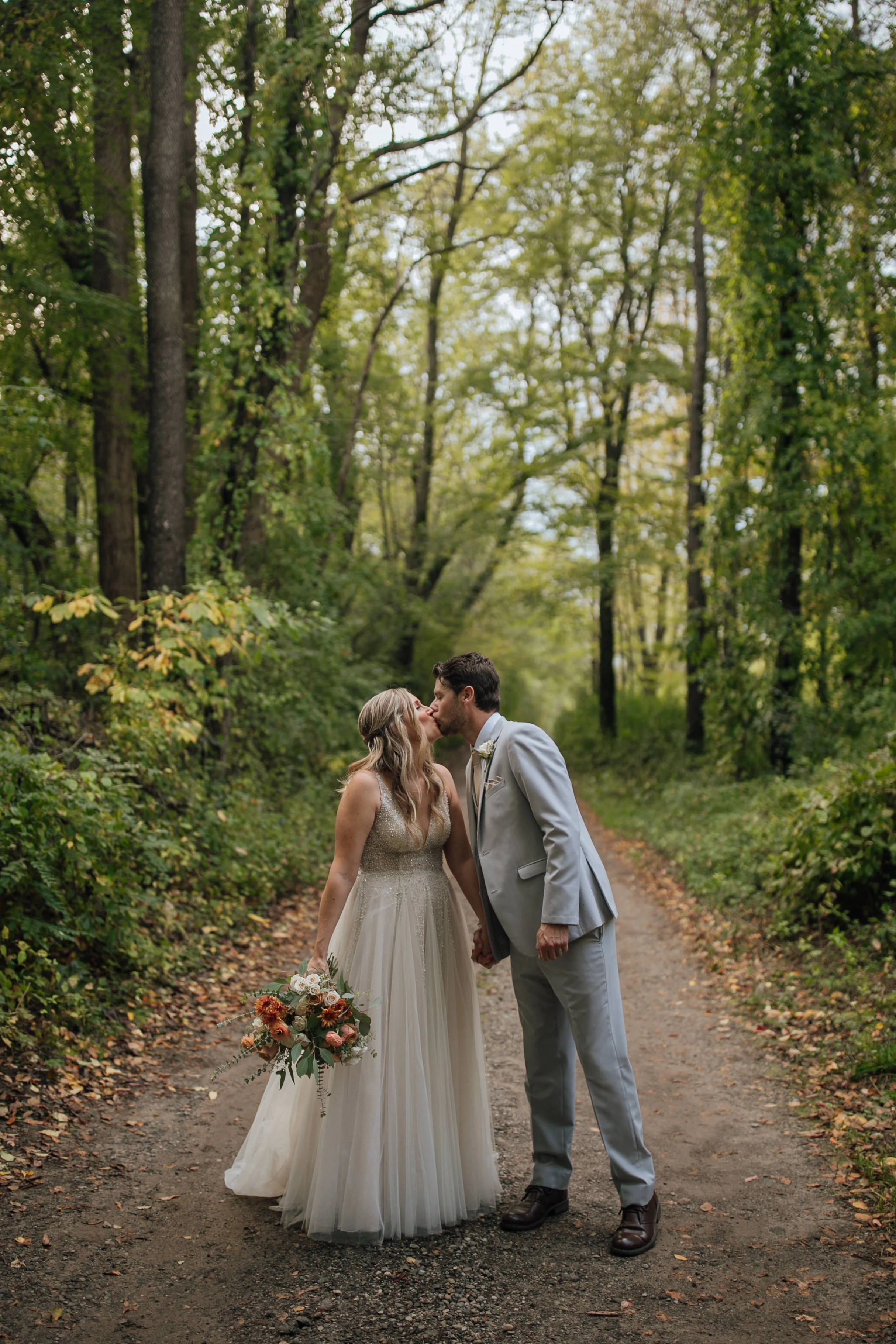 2021-10-Julie-Jon-Bridal-Portraits-Clarkston-Wedding-Michigan-Wedding-Photographer-286.jpg