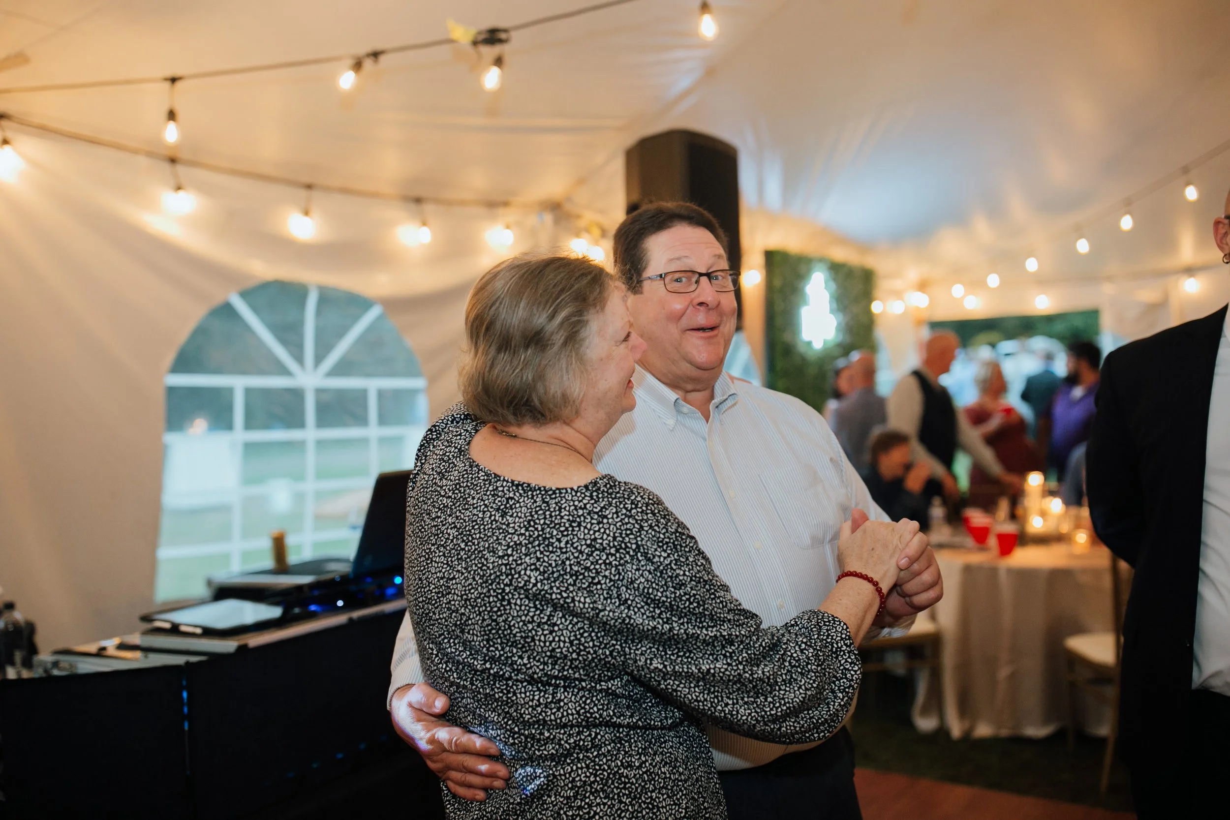 2021-10-Julie-Jon-Reception-Clarkston-Wedding-Michigan-Wedding-Photographer-220.jpg