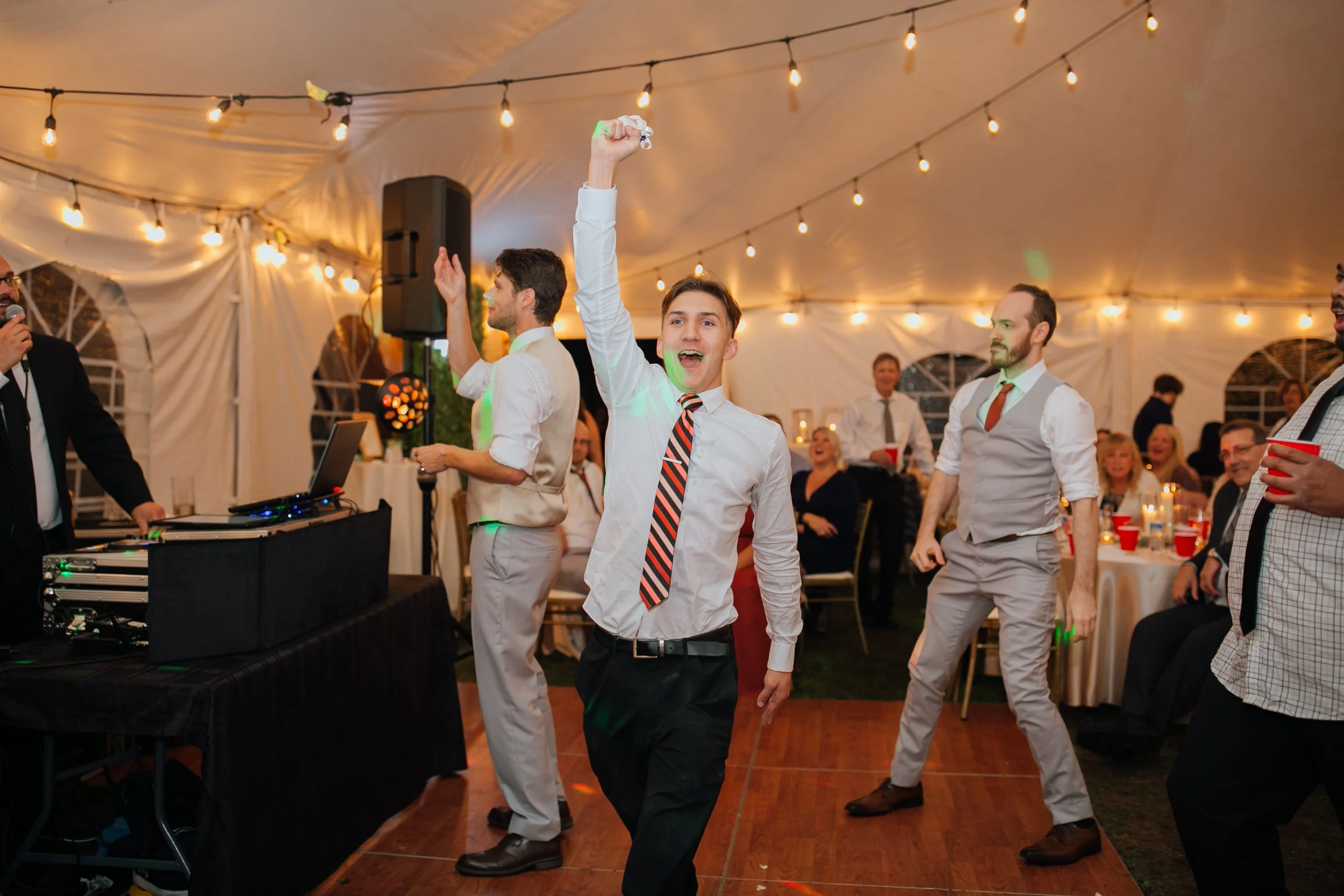 2021-10-Julie-Jon-Reception-Clarkston-Wedding-Michigan-Wedding-Photographer-332.jpg