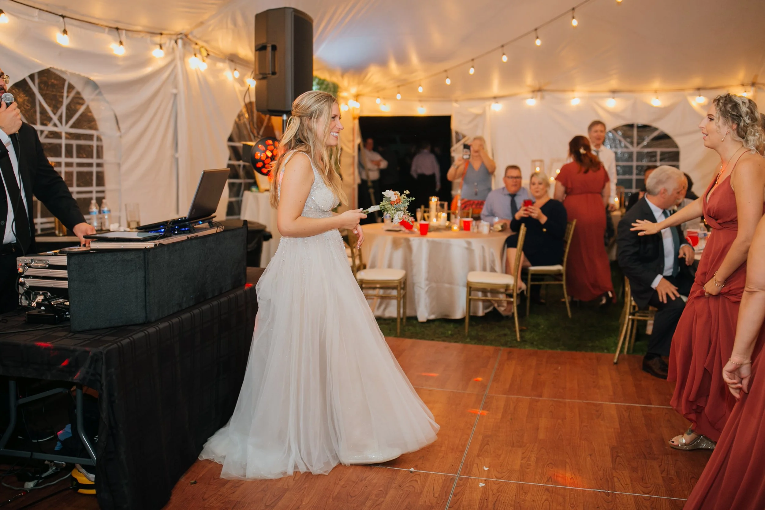 2021-10-Julie-Jon-Reception-Clarkston-Wedding-Michigan-Wedding-Photographer-337.jpg