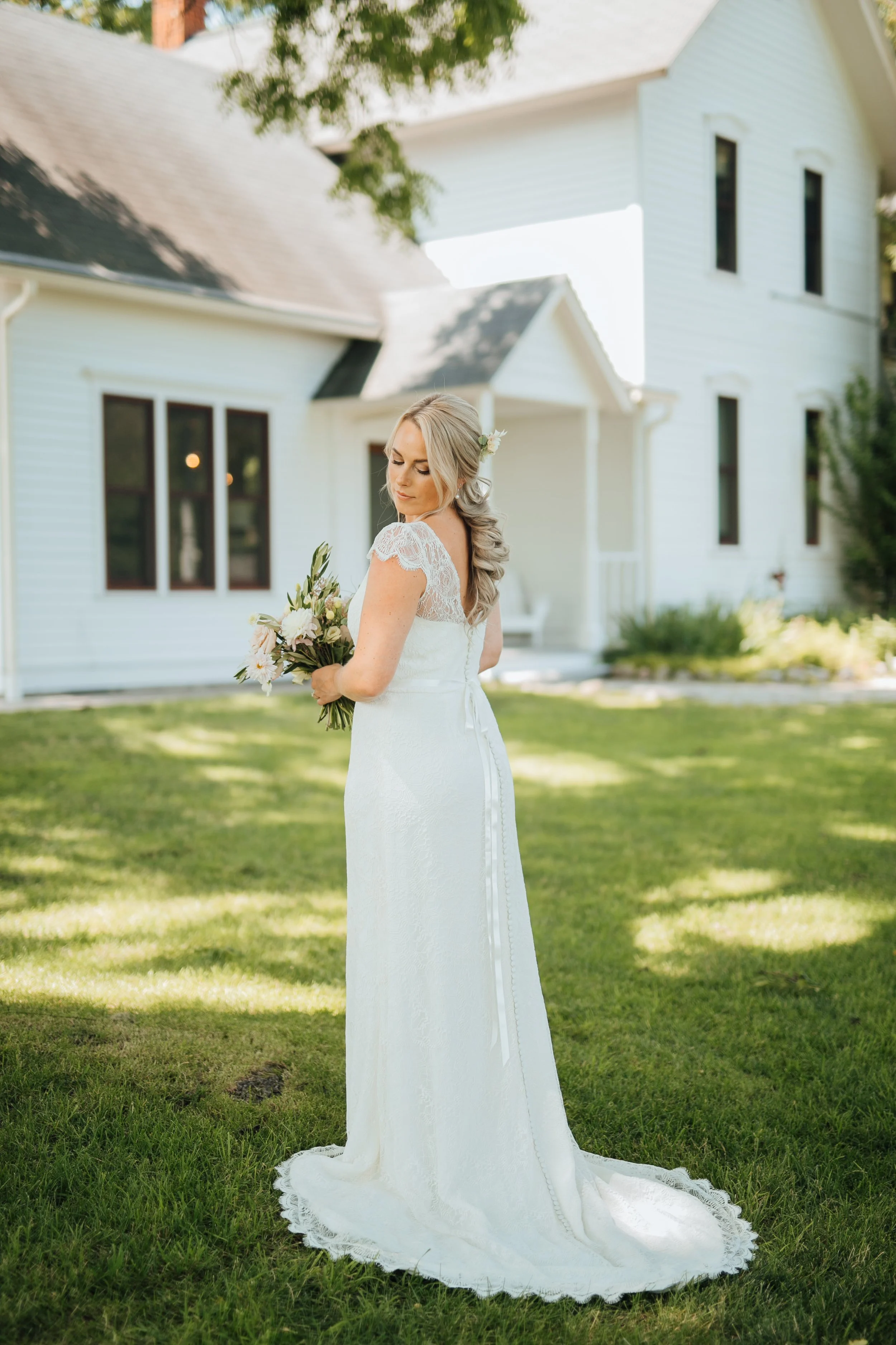 2021-7-Haley-Kane-Bridal-Portraits-Aurora-Cellars-Wedding-Michigan-Wedding-Photographer-62.jpg