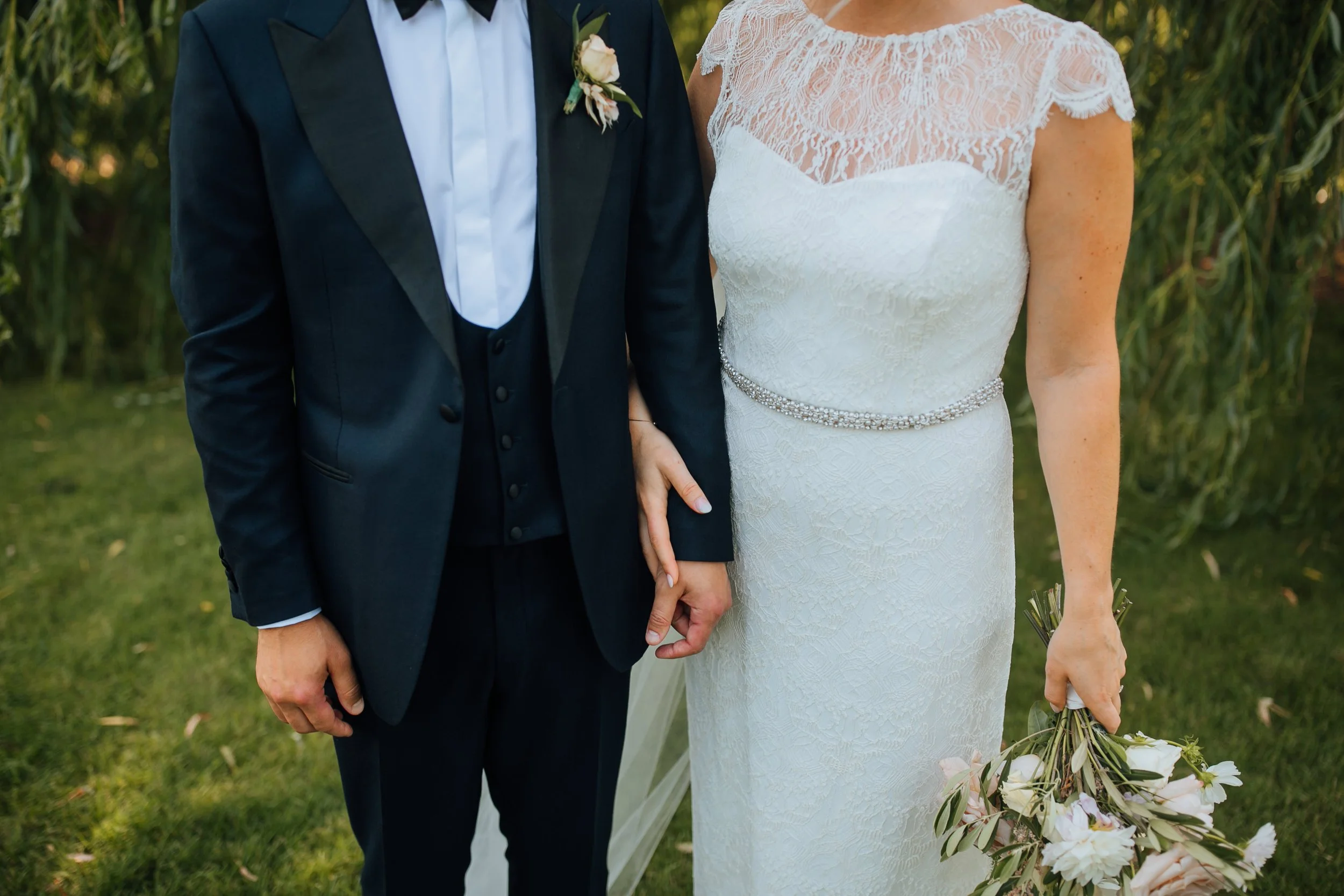 2021-7-Haley-Kane-Bridal-Portraits-Aurora-Cellars-Wedding-Michigan-Wedding-Photographer-196.jpg