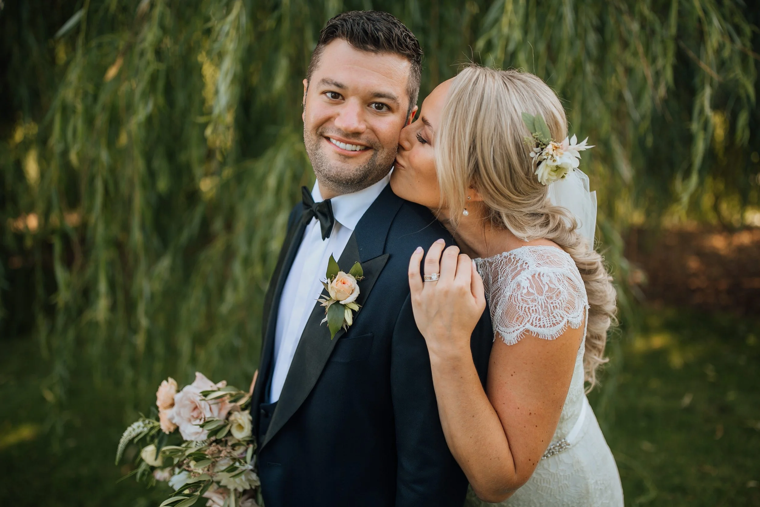 2021-7-Haley-Kane-Bridal-Portraits-Aurora-Cellars-Wedding-Michigan-Wedding-Photographer-247.jpg