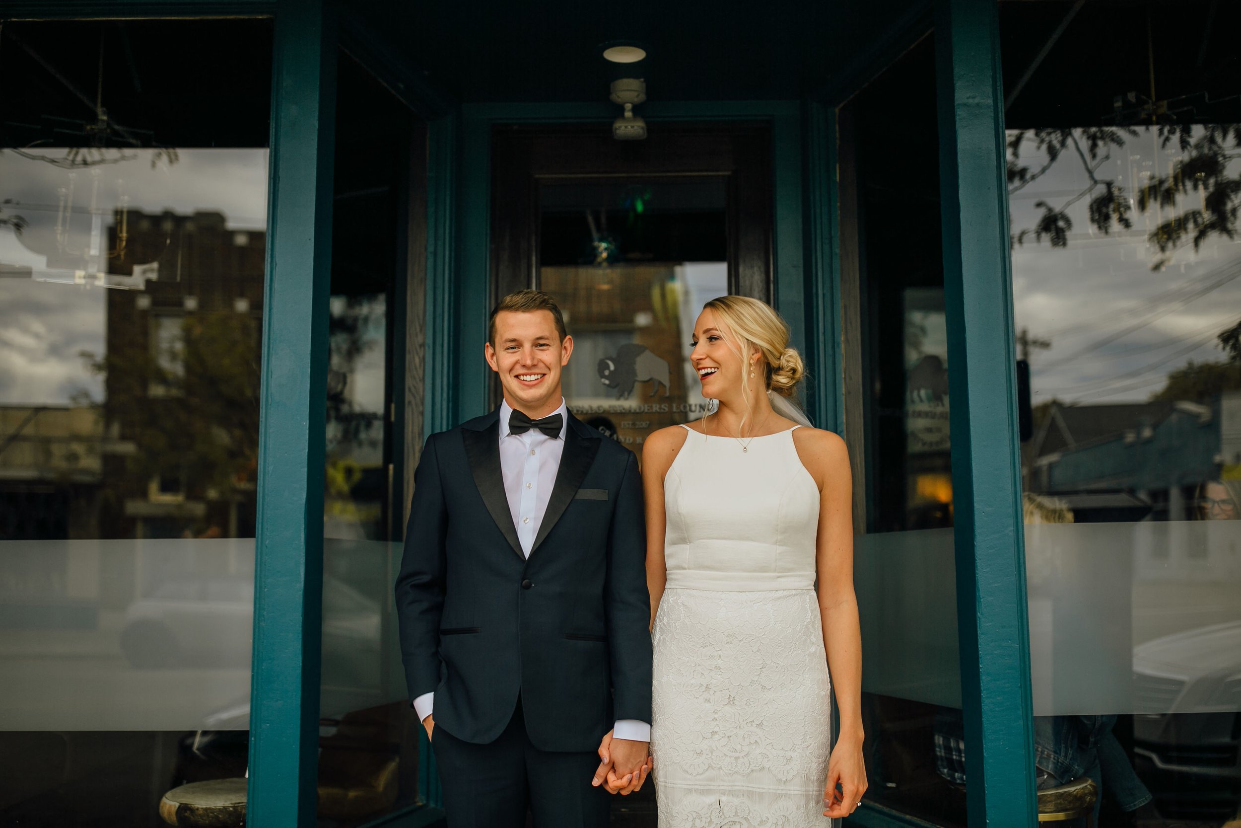 2019-10-Megan-Alex-Bridal-Portraits-Grand-Rapids-Wedding-Michigan-Wedding-Photographer-410.jpg