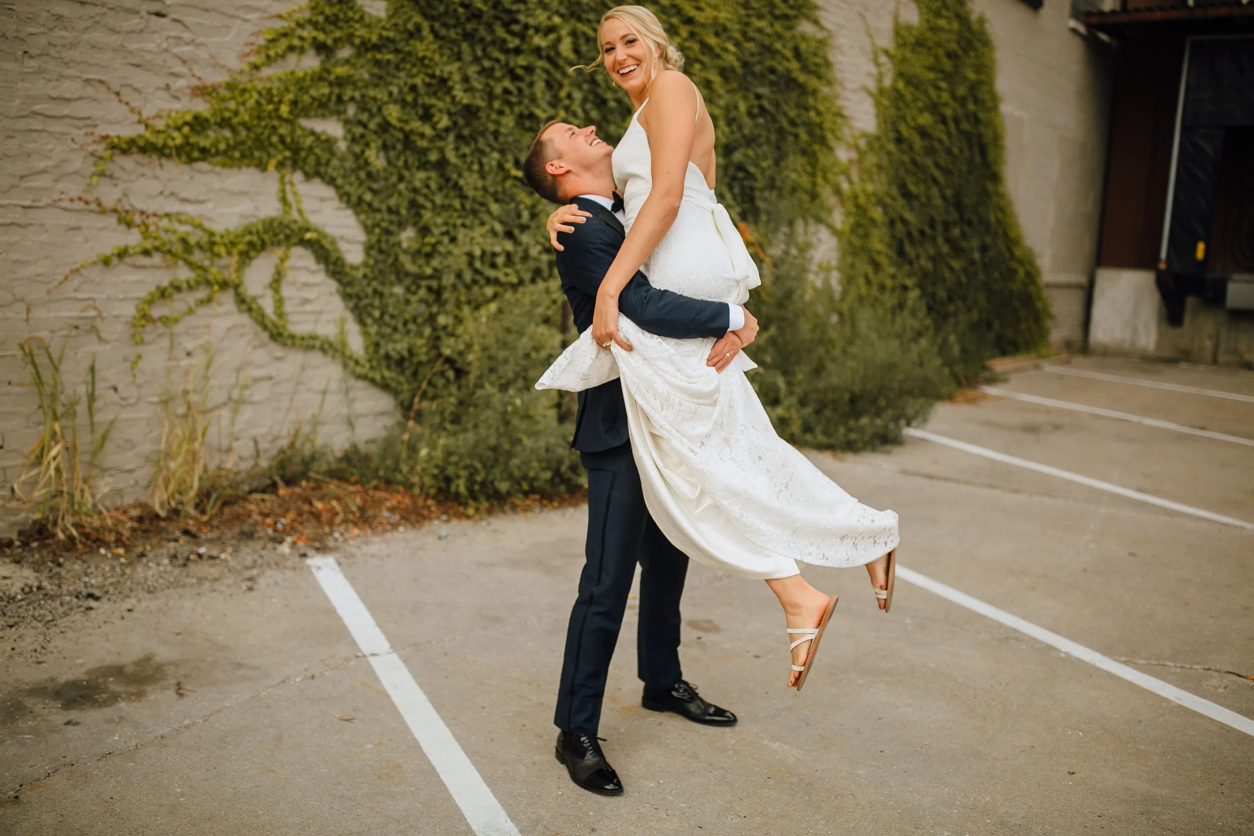 2019-10-Megan-Alex-Golden-Hour-Grand-Rapids-Wedding-Michigan-Wedding-Photographer-70.jpg