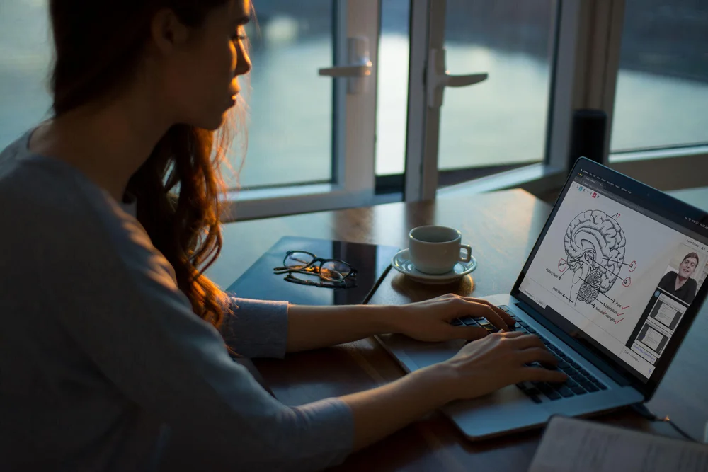 Online Tutoring Tutor Lim