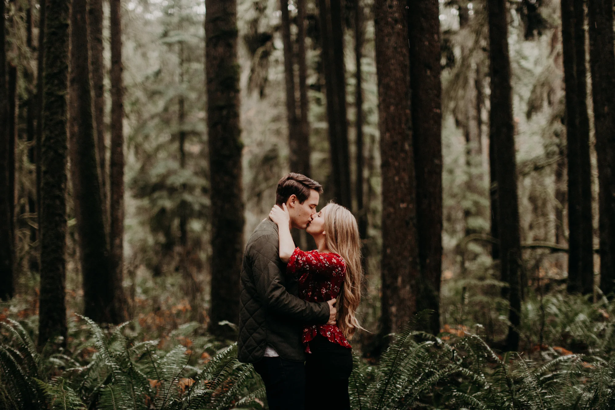 buntzen lake engagement-12.jpg