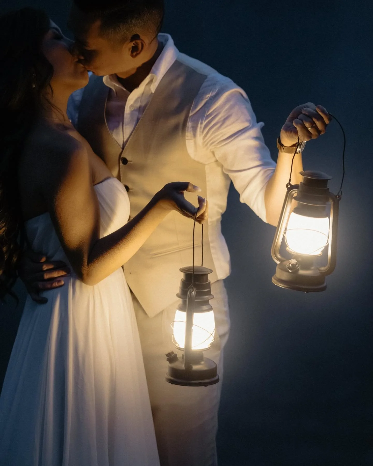 WANT TO KNOW BANFF&rsquo;s BEST KEPT SECRET? Well spoiler, it&rsquo;s actually not in the national park. If you&rsquo;ve looked into Banff at all, you know that it can feel crowded at times. Which means if you want some privacy you have to work a lit