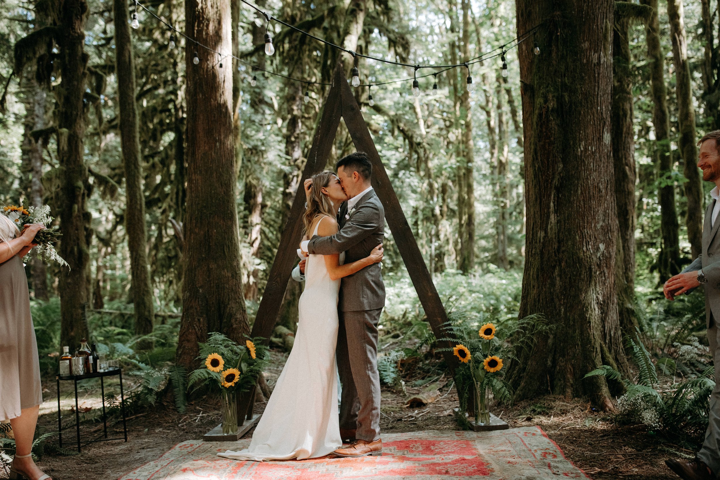 Lake Tahoe Weddings | Simple Weddings in Lake Tahoe