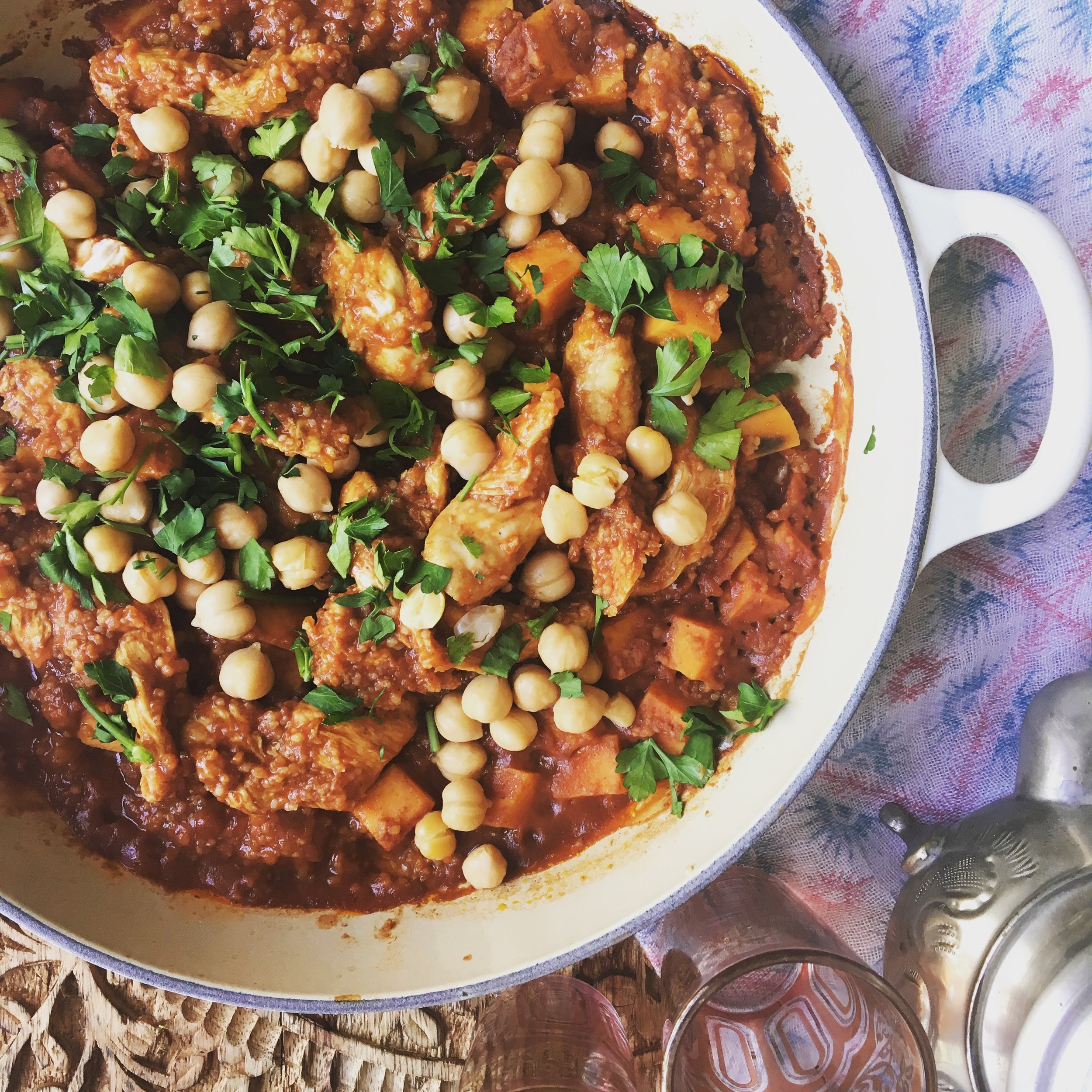 chicken & apricot tagine