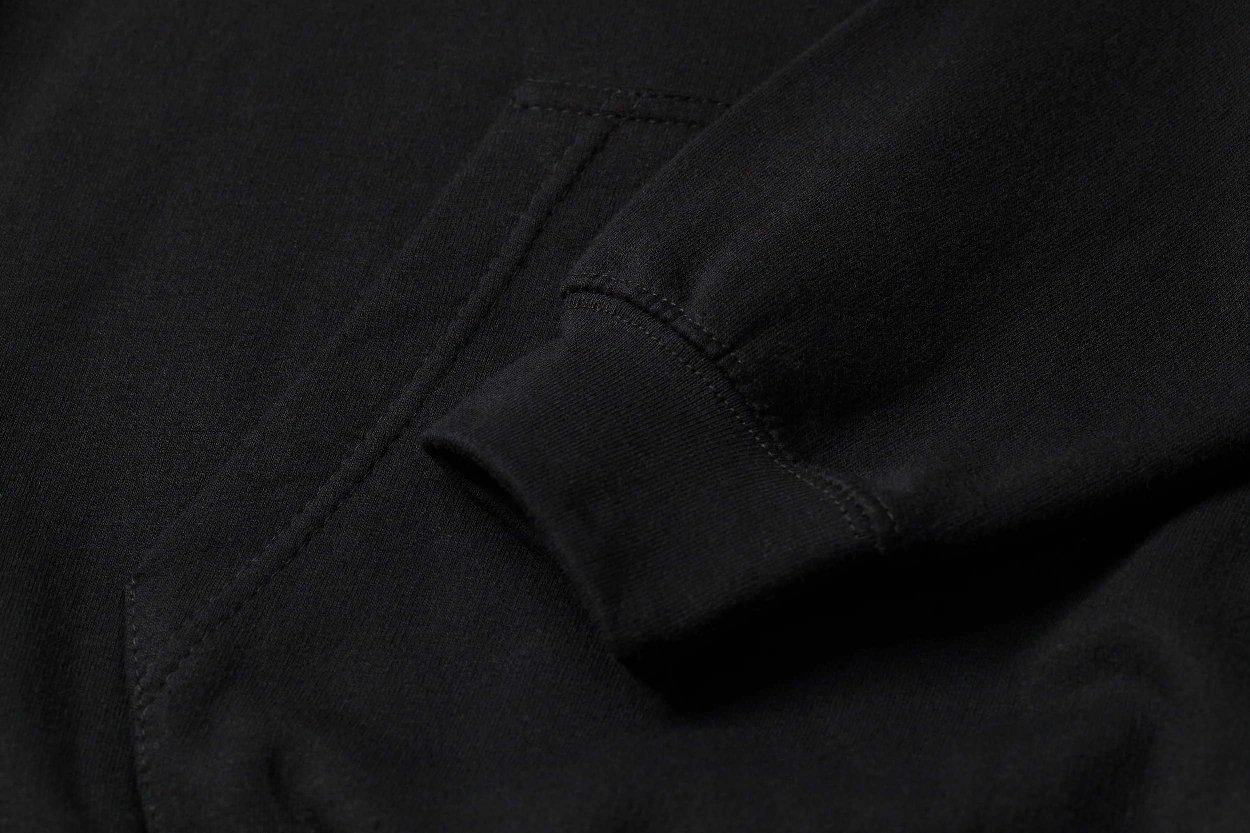 011.Hooded.Pullover.Mantra.Product.6.jpg